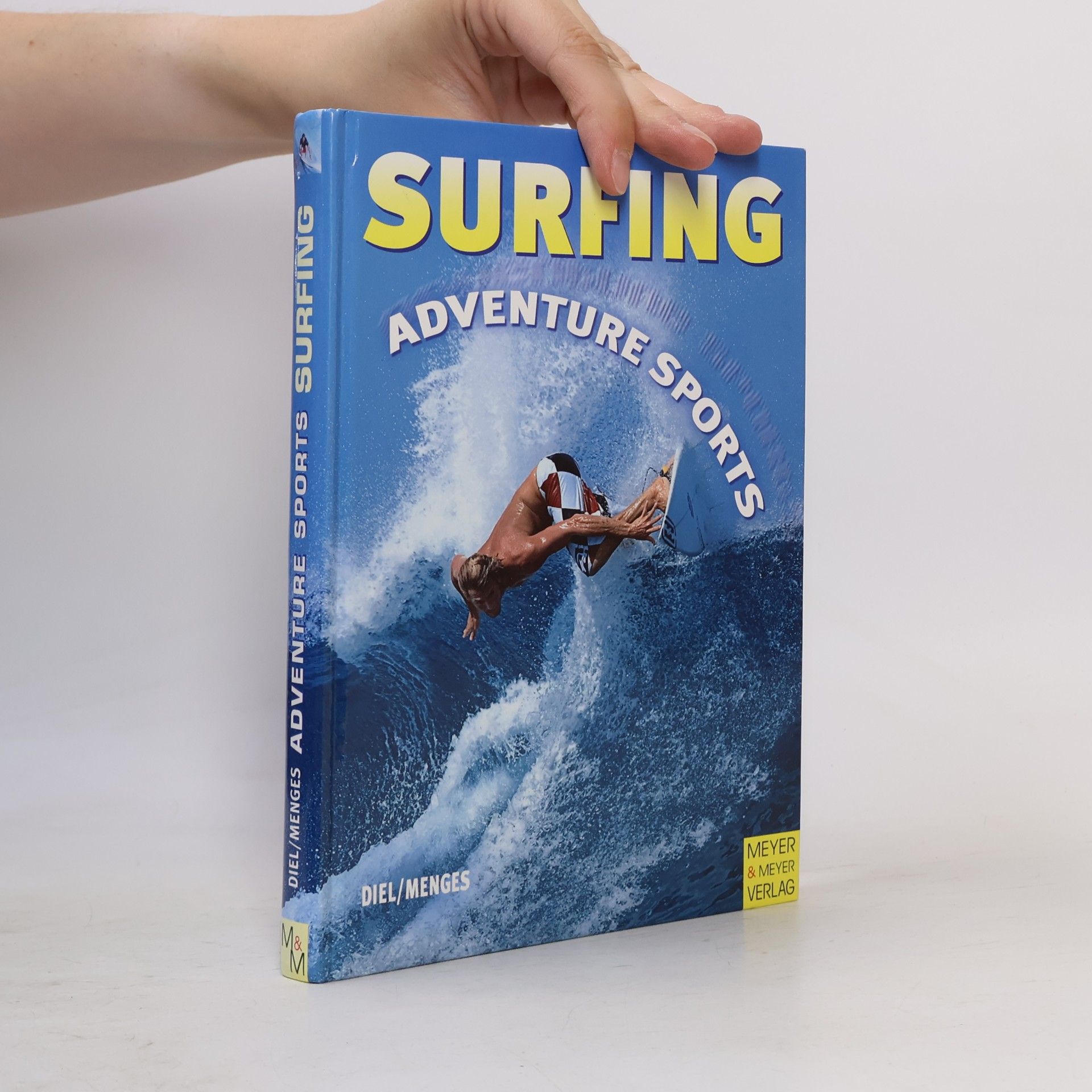 Peter Diel Surfing