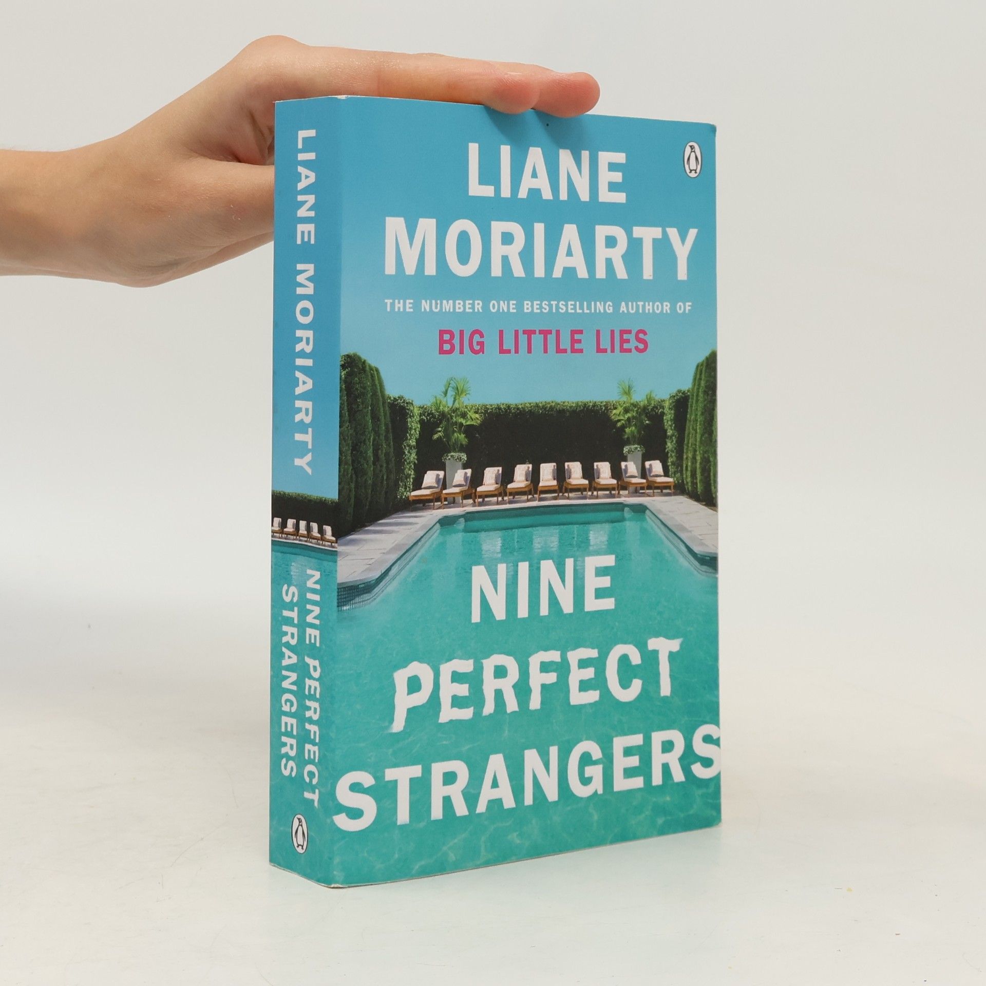 Liane Moriarty Nine perfect strangers