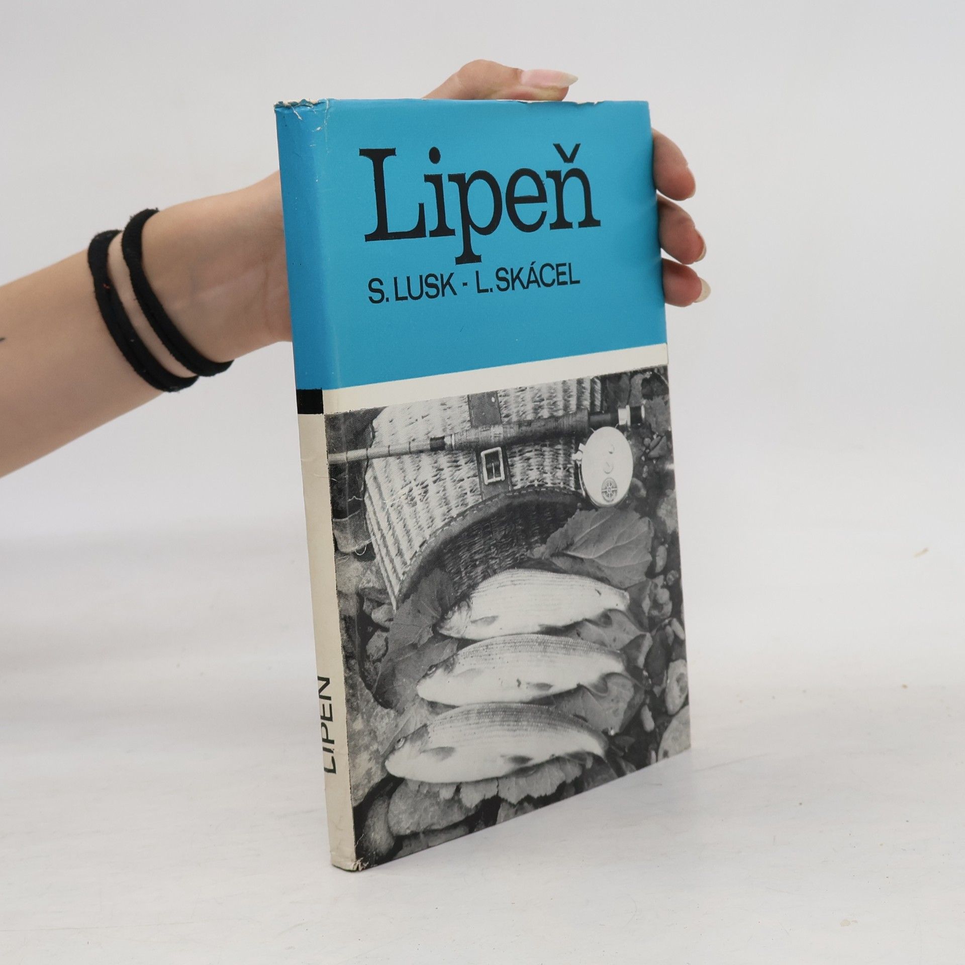 L. Skácel Lipeň