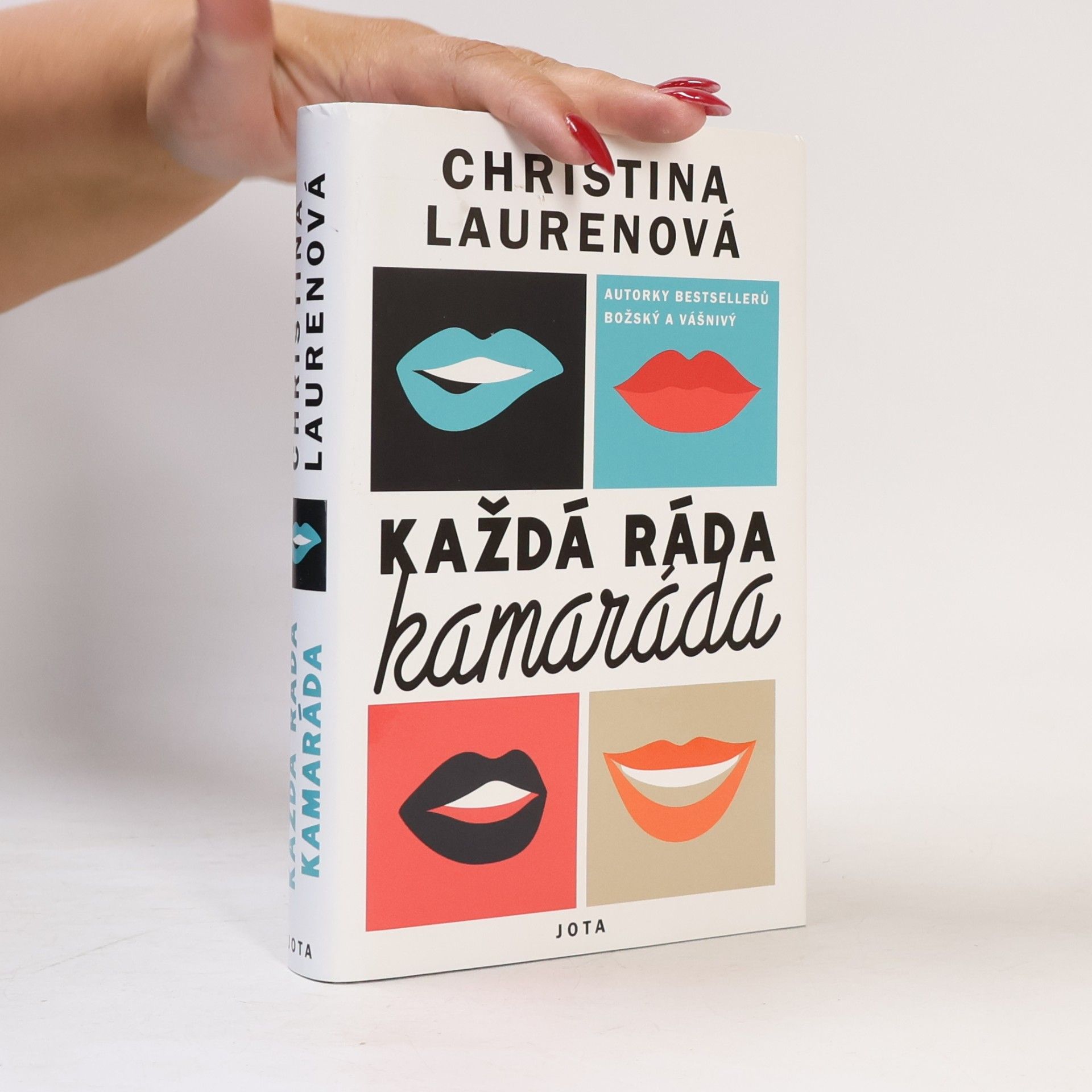 Christina Lauren Každá ráda kamaráda