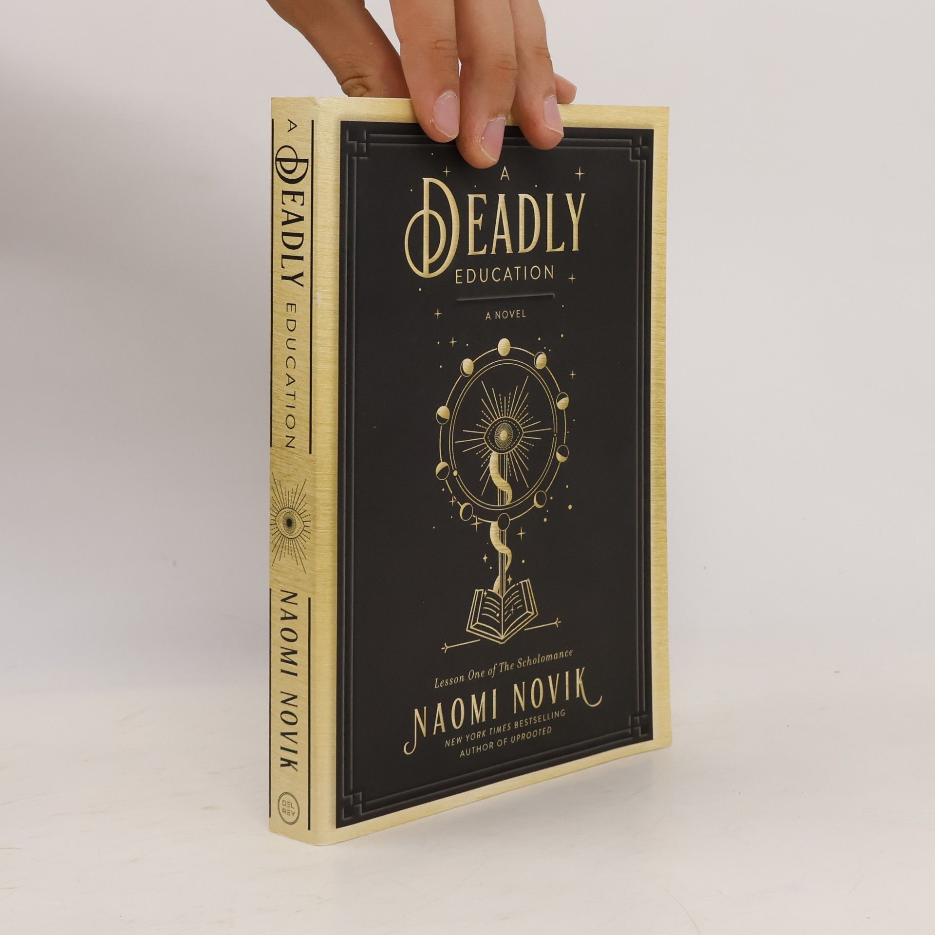 Naomi Novik A Deadly Education