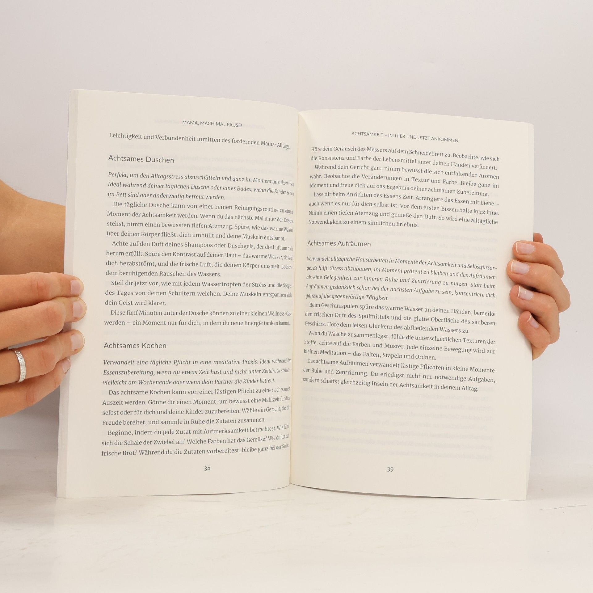 Janine Schneider Mama, mach mal Pause! Dein Selbstliebe-Buch für Achtsamkeit, Resilienz & Selbstfürsorge: Mit 5-Minuten-Ritualen & geführten Meditationen: Für innere Ruhe, Selbstwertgefühl, Gelassenheit & Glück