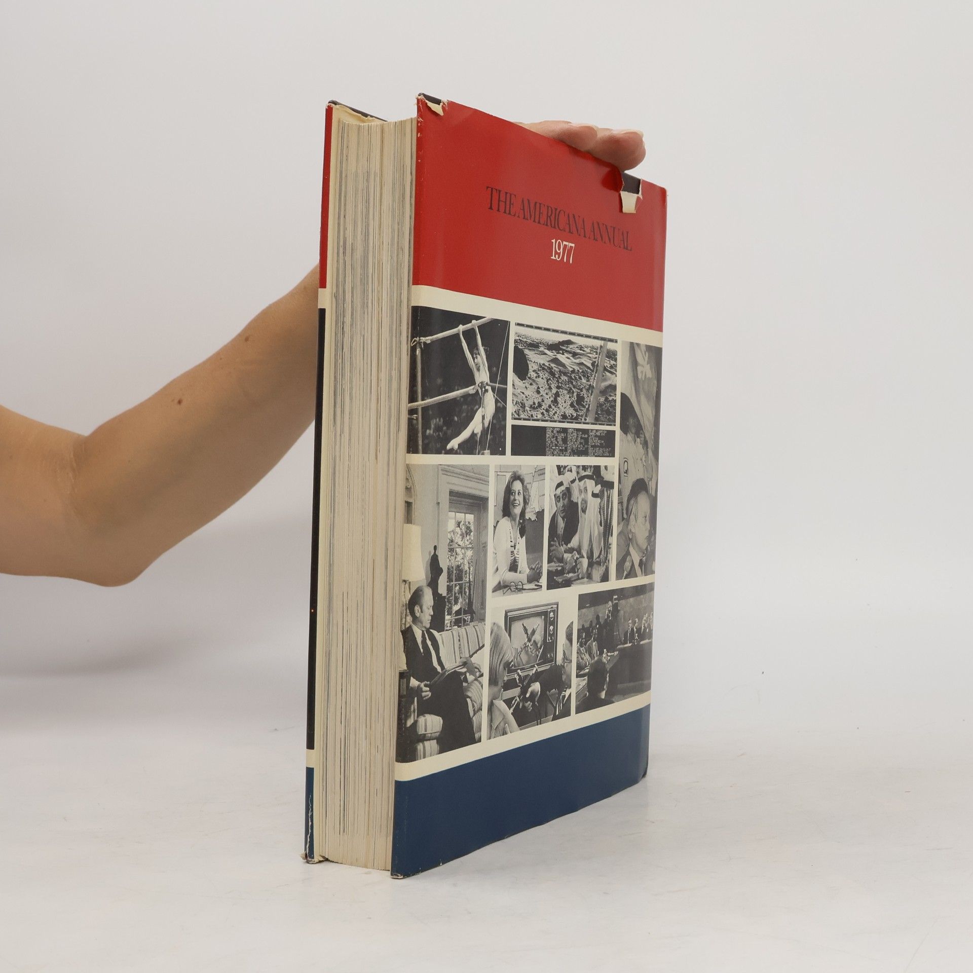 Edward Humphrey Encyclopedia Americana Yearbook: The Americana Annual 1977