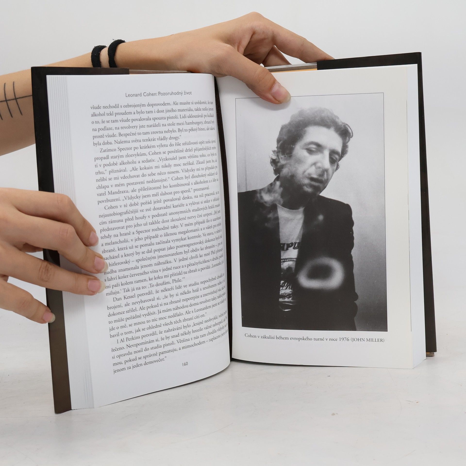 Leonard Cohen Leonard Cohen. Pozoruhodný život