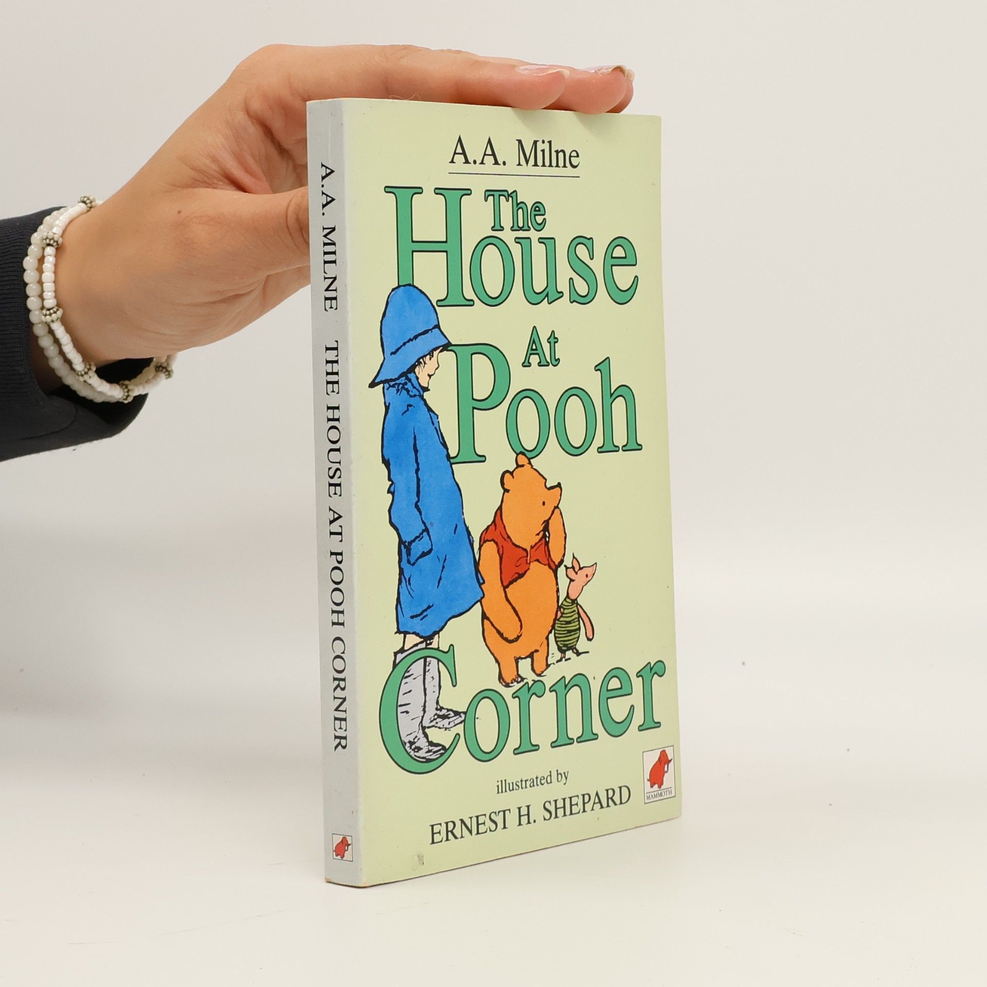 Alan Alexander Milne The house at Pooh corner