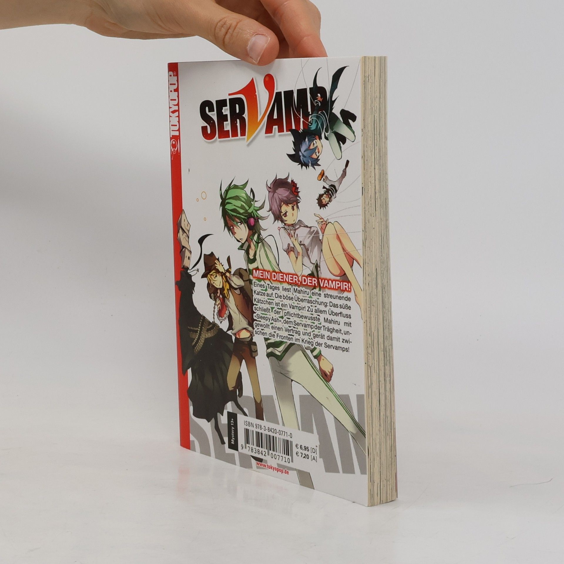 Strike Tanaka Servamp 2