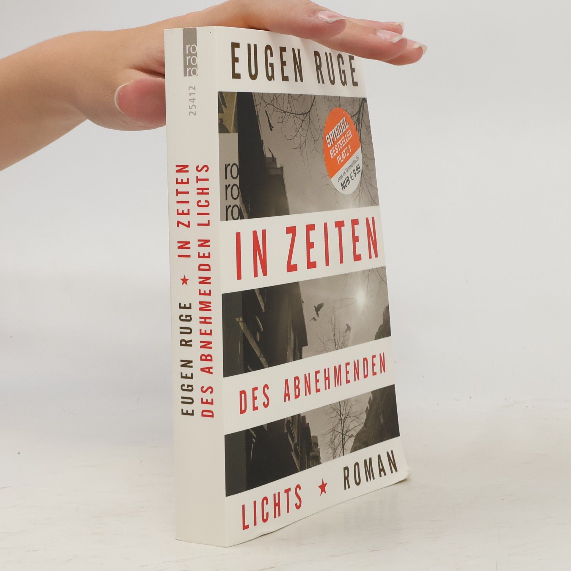 Eugen Ruge In Zeiten des abnehmenden Lichts