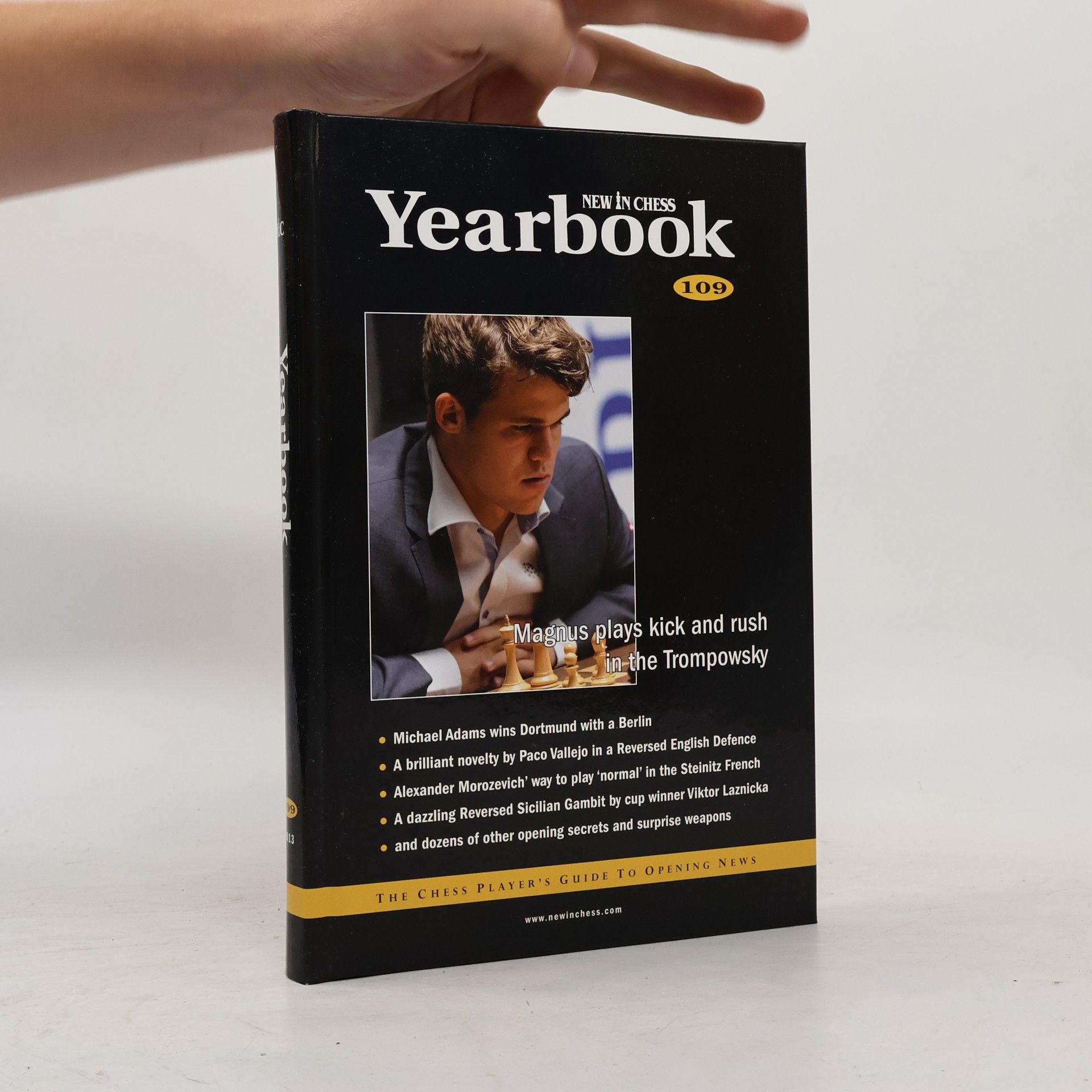 Genna Sosonko New in Chess - 109: Yearbook