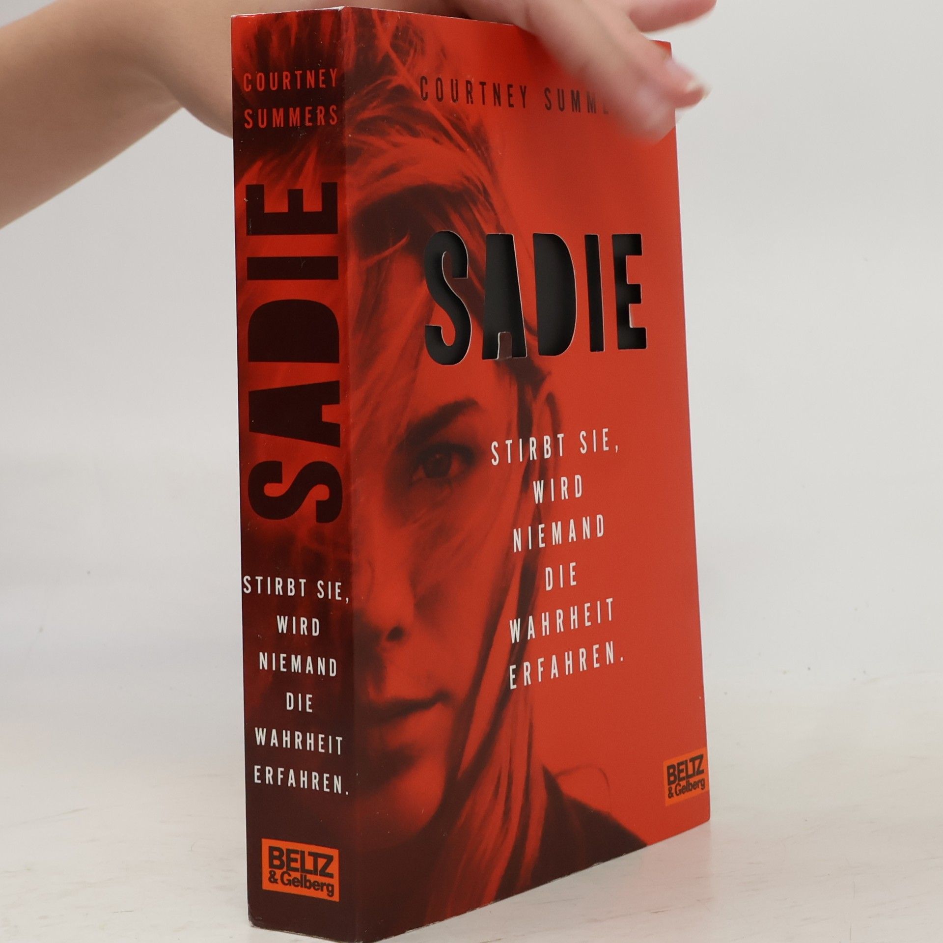 Courtney Summers Sadie