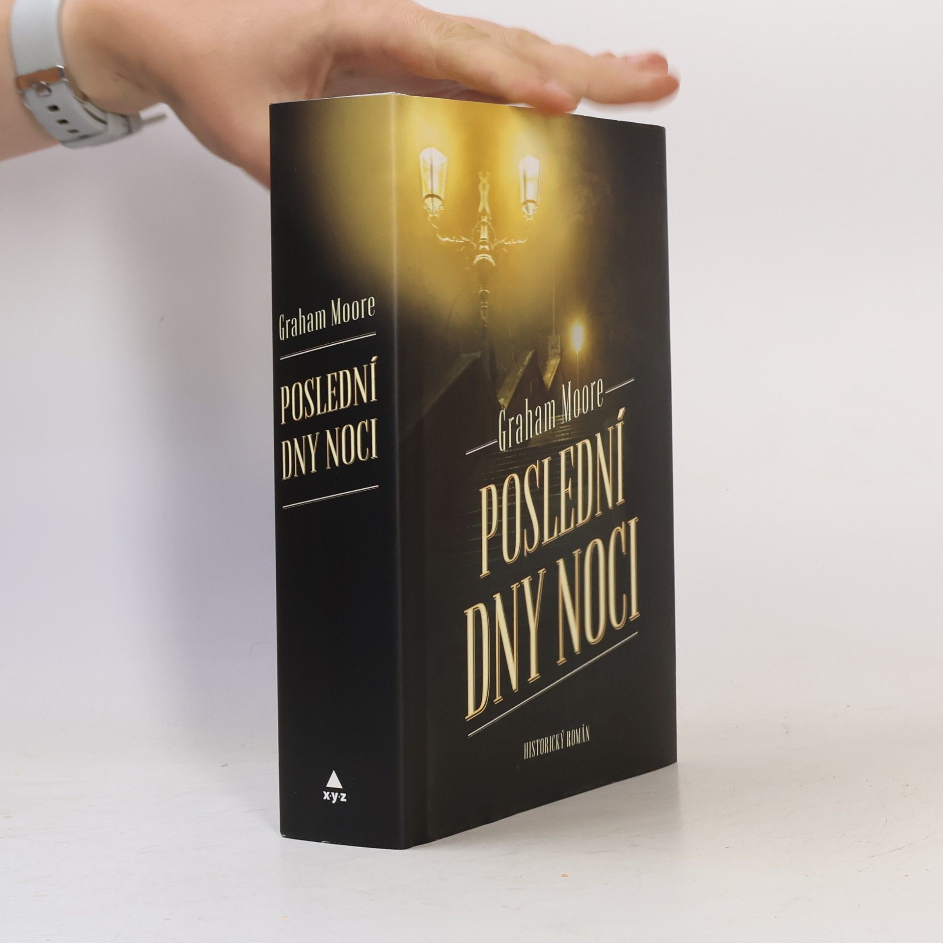 Graham Moore Poslední dny noci