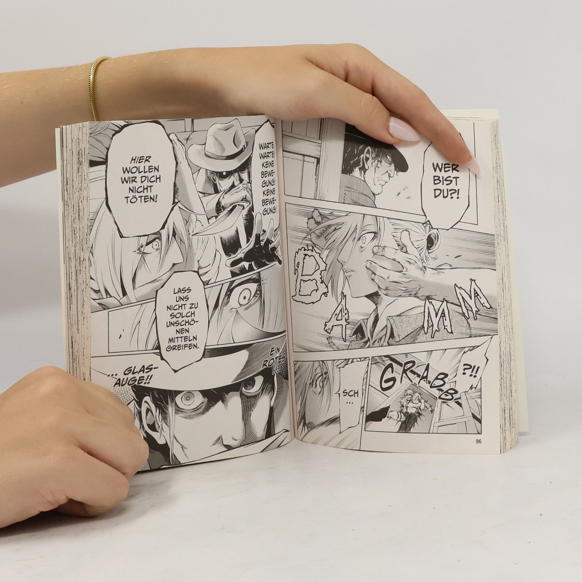 Ryo suke Fuji Attack on Titan - lost girls 1