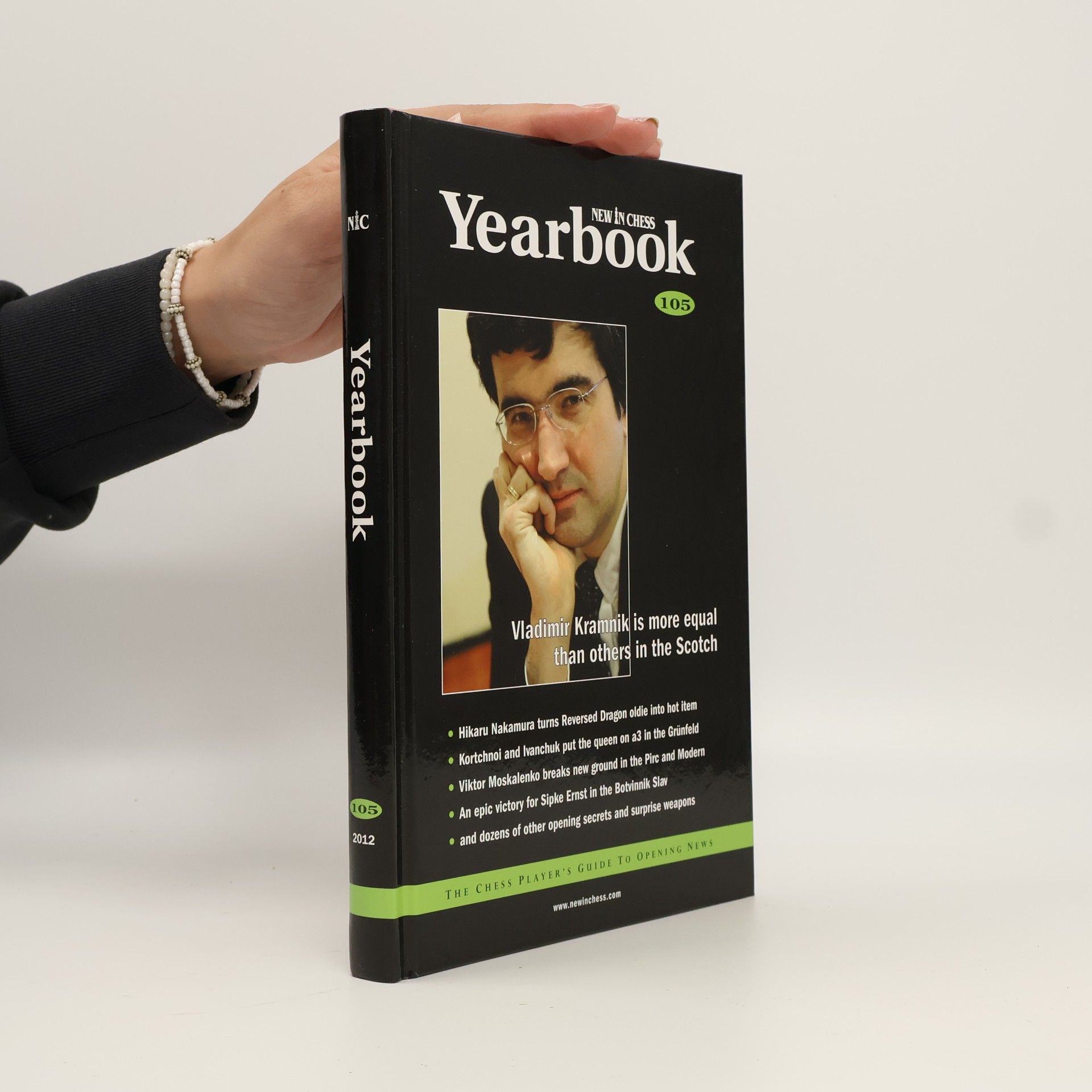 Viktor Moskalenko New In Chess - 105: Yearbook