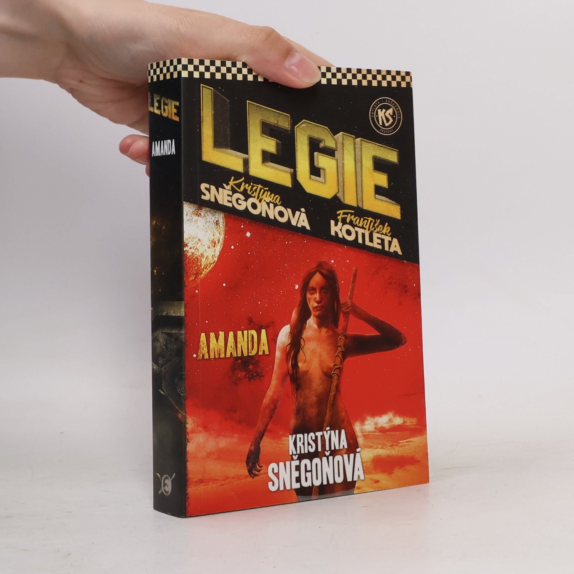 Kristýna Sněgoňová Legie. Amanda