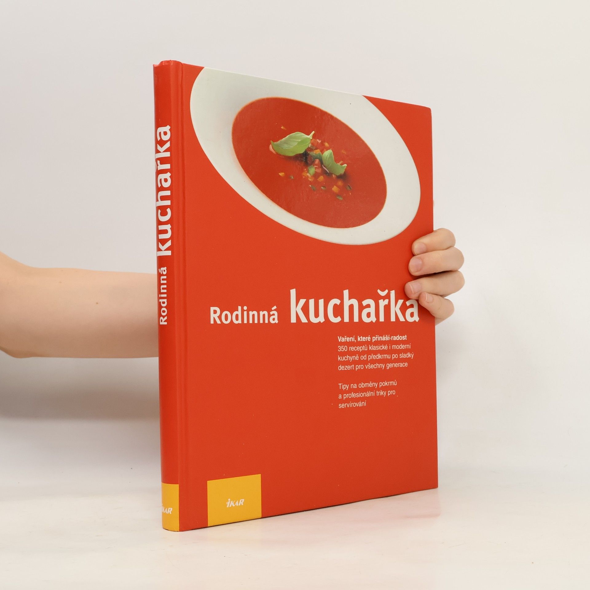 Dirk Albrecht Rodinná kuchařka: Recepty, které zítra budou klasikou
