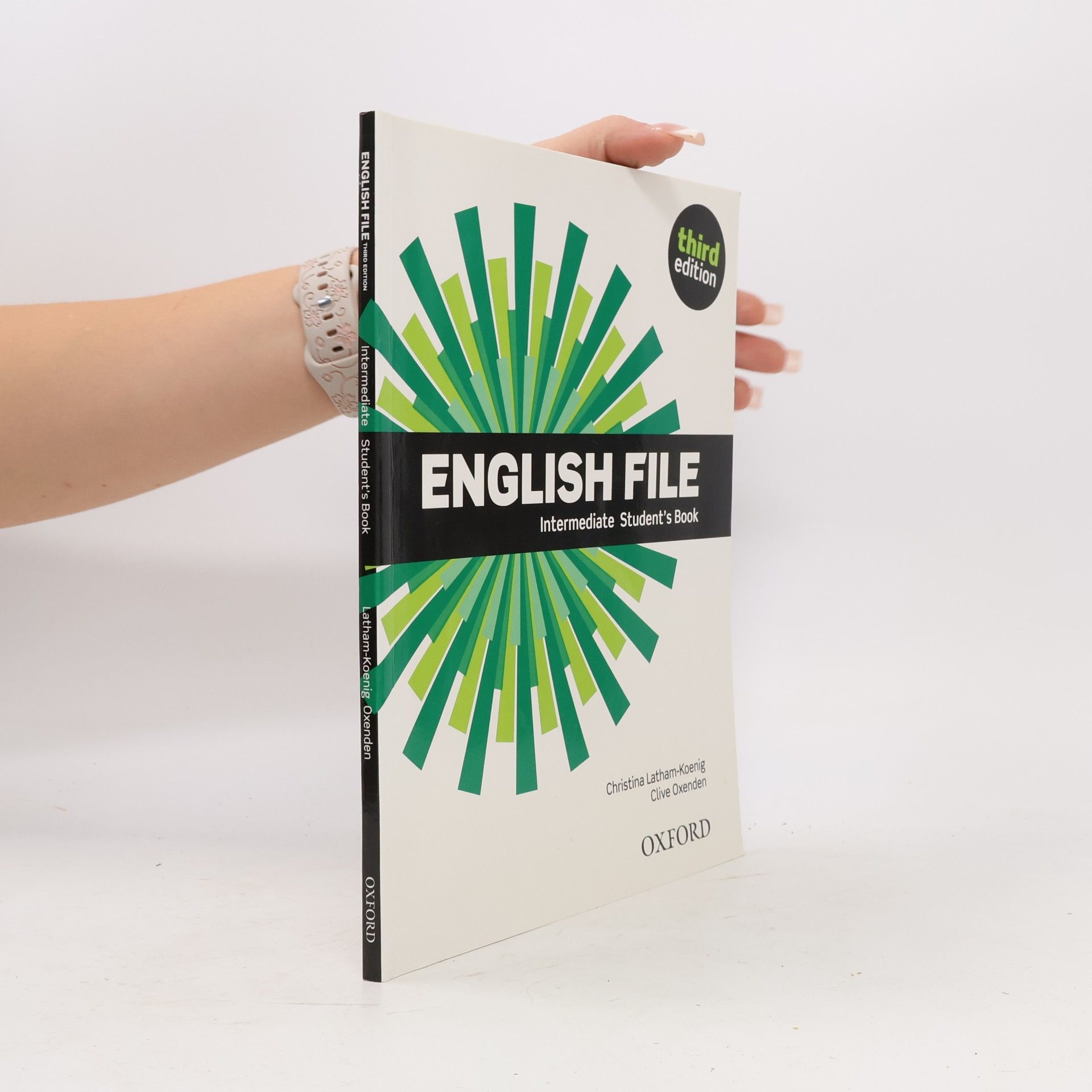 Clive Oxenden English file. Intermediate student's book