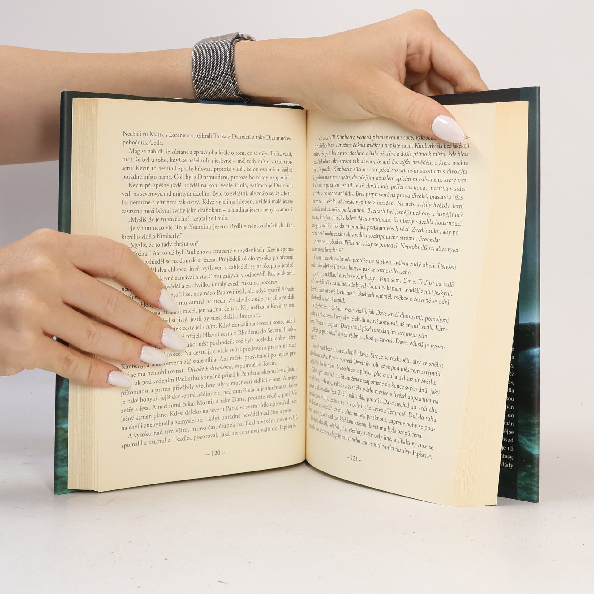 Guy Gavriel Kay Fionavarská tapiserie. Kniha druhá - Potulný oheň