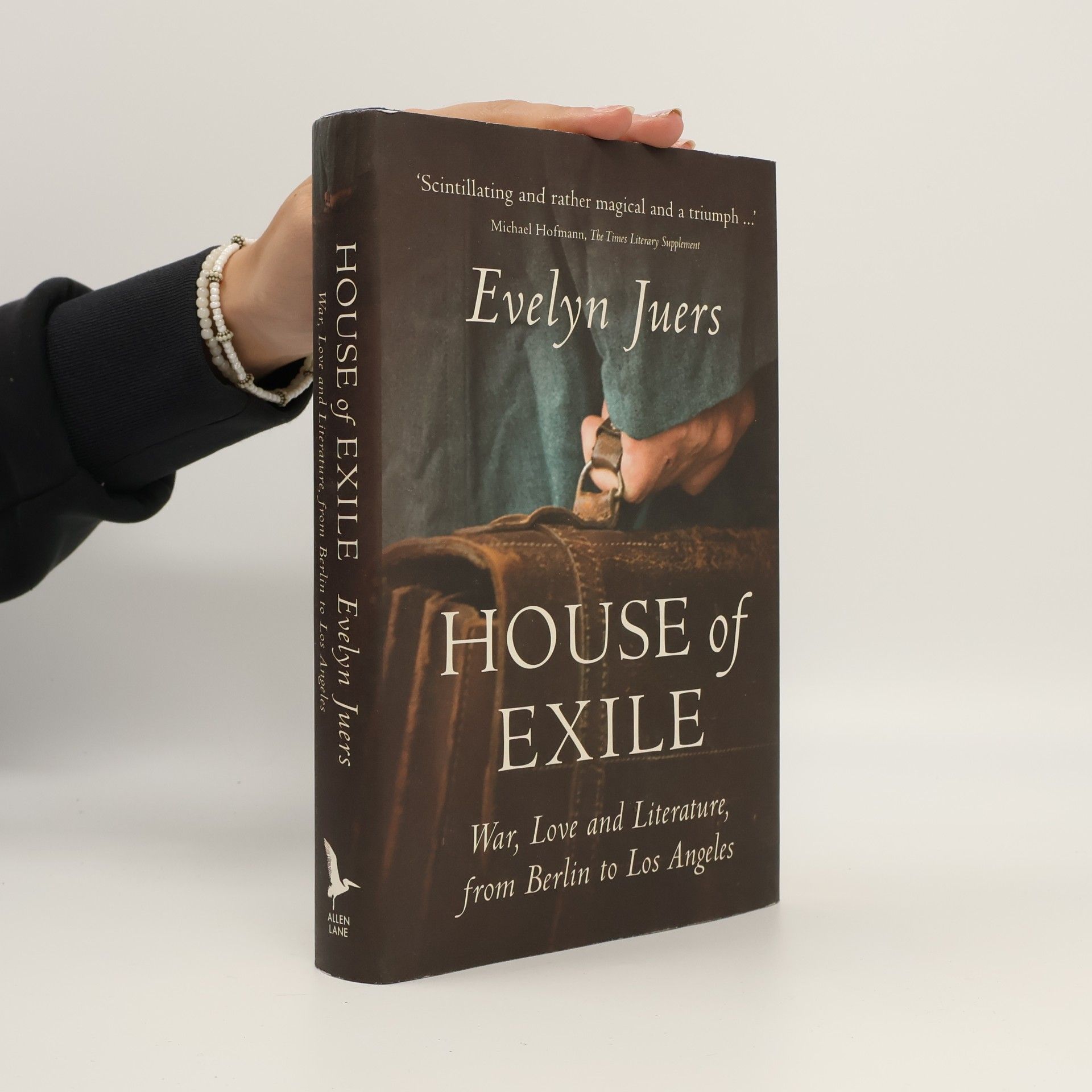 Evelyn Juers House of Exile