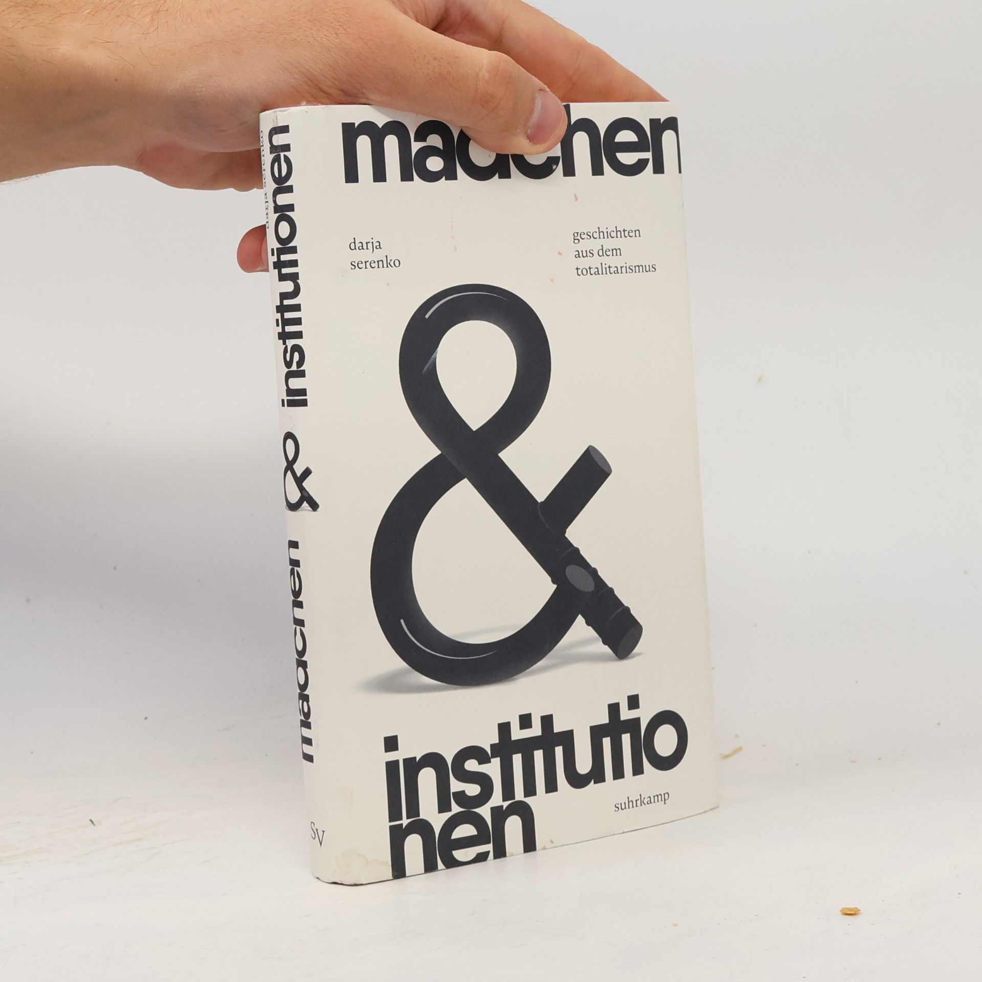 Darja Serenko Mädchen und Institutionen