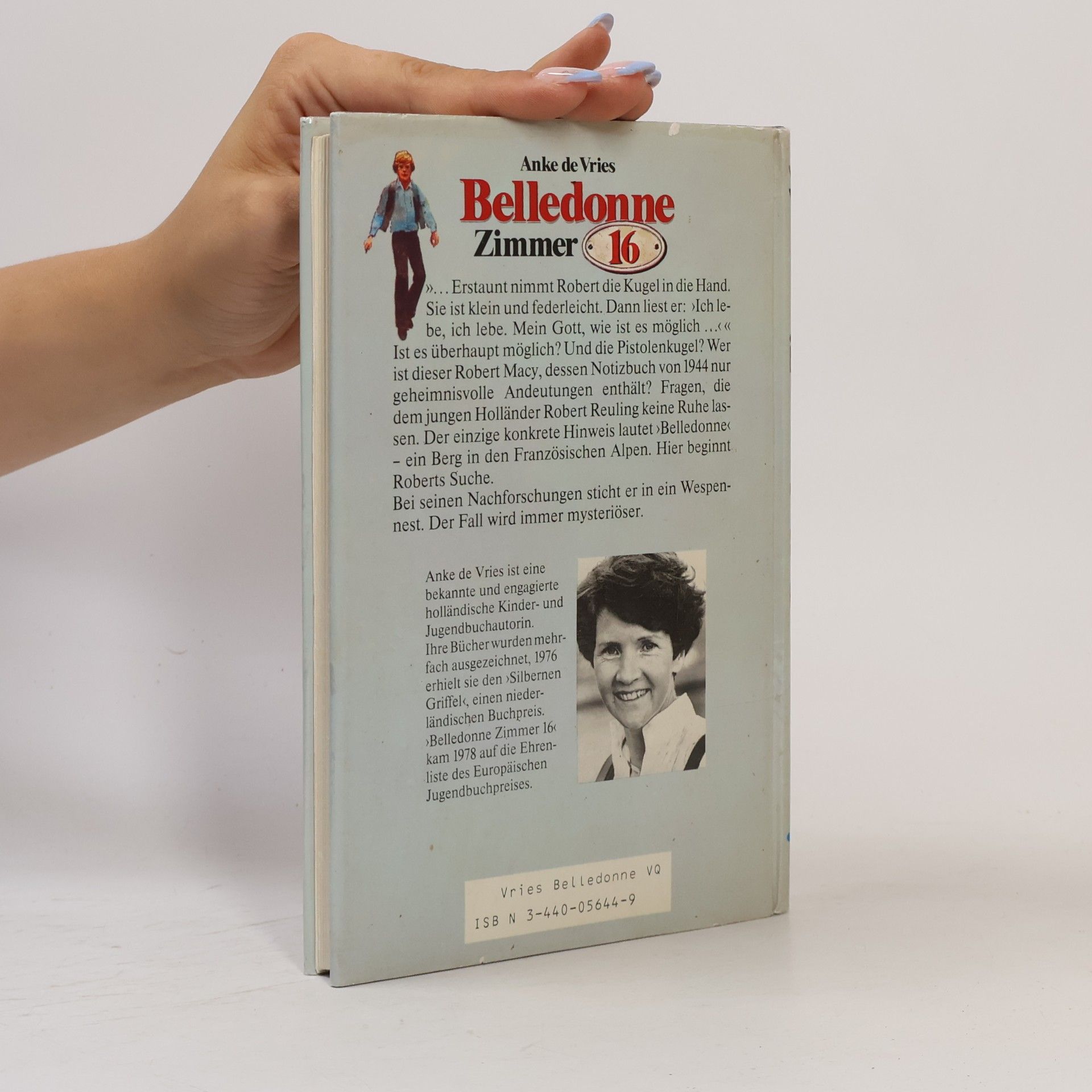 Anke de Vries Belledonne Zimmer 16