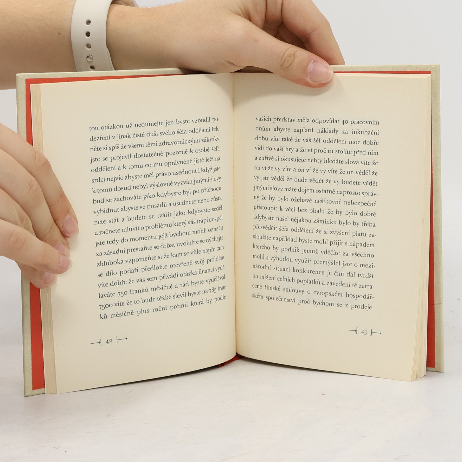 Georges Perec Jak postupovat, chce-li člověk požádat šéfa oddělení o zvýšení platu