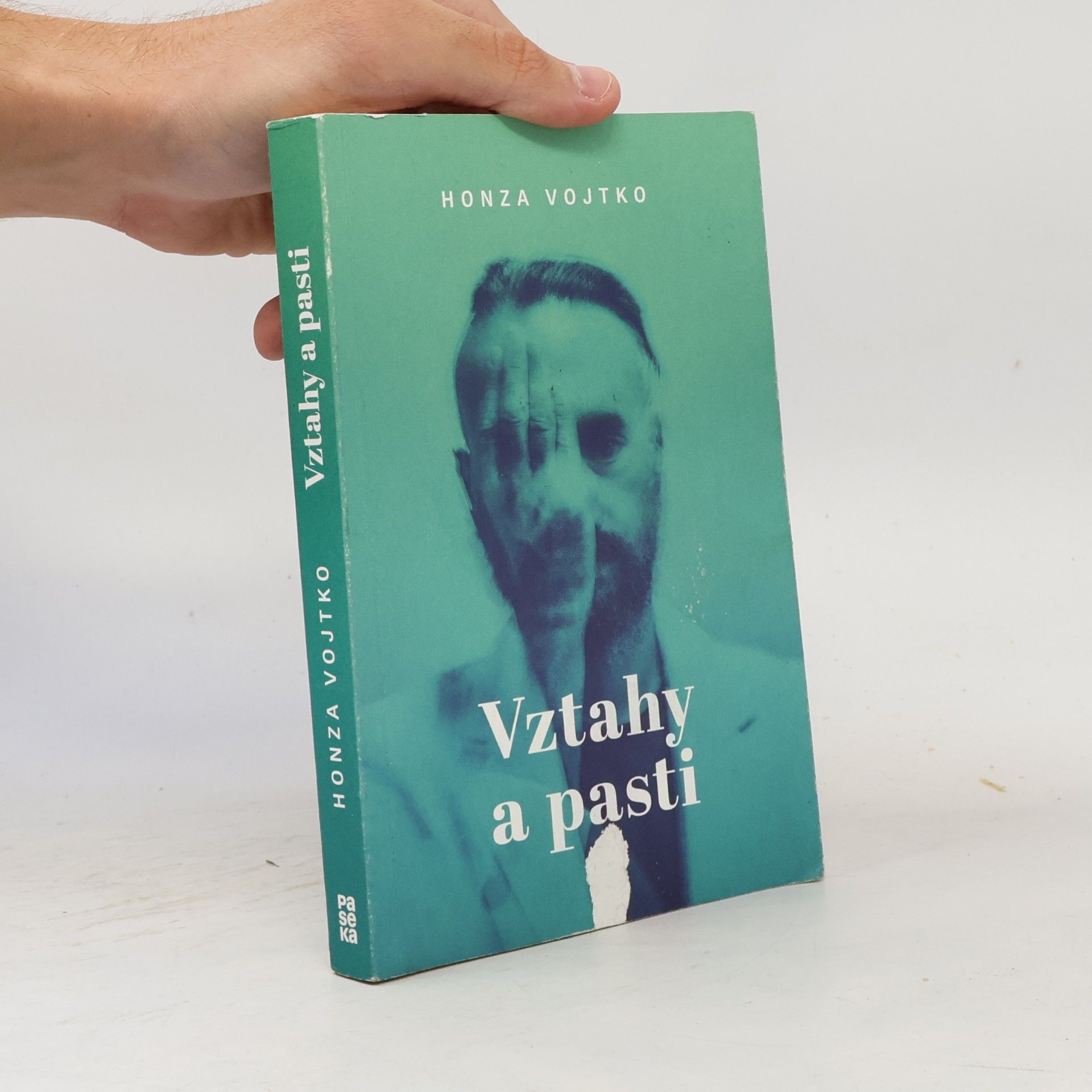 Ján Vojtko Vztahy a pasti