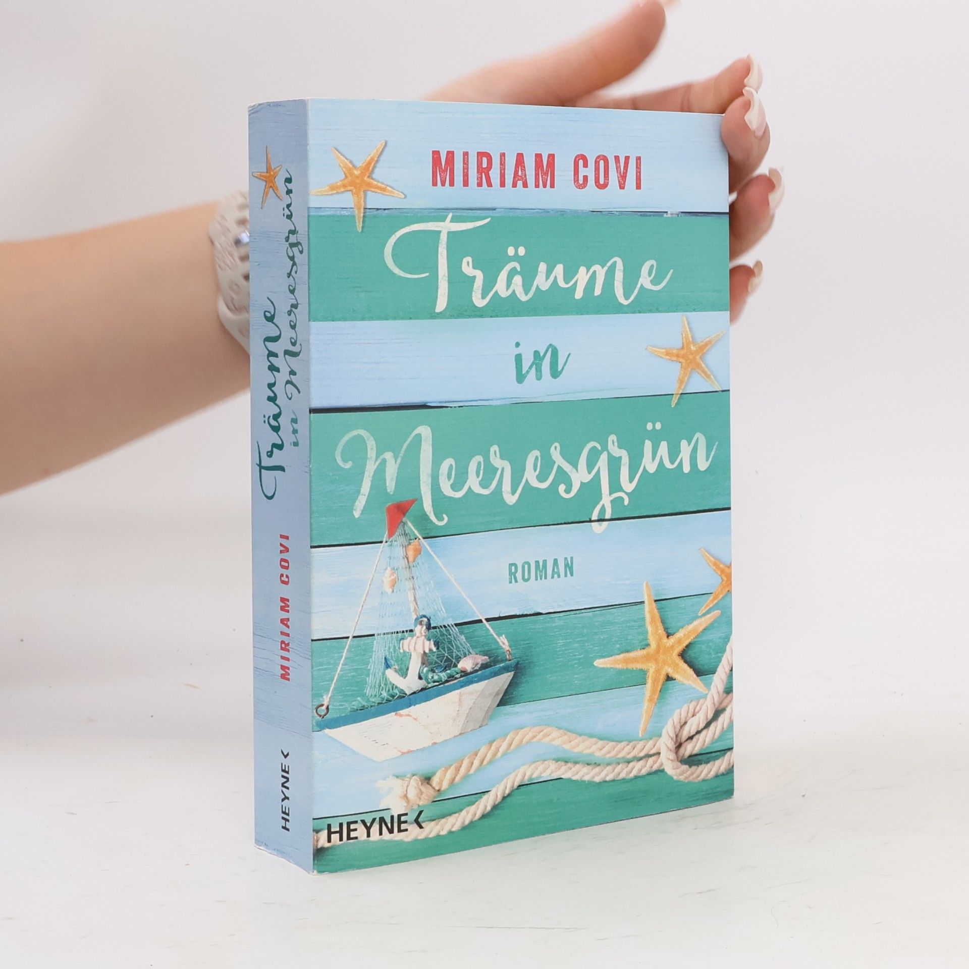 Miriam Covi Träume in Meeresgrün