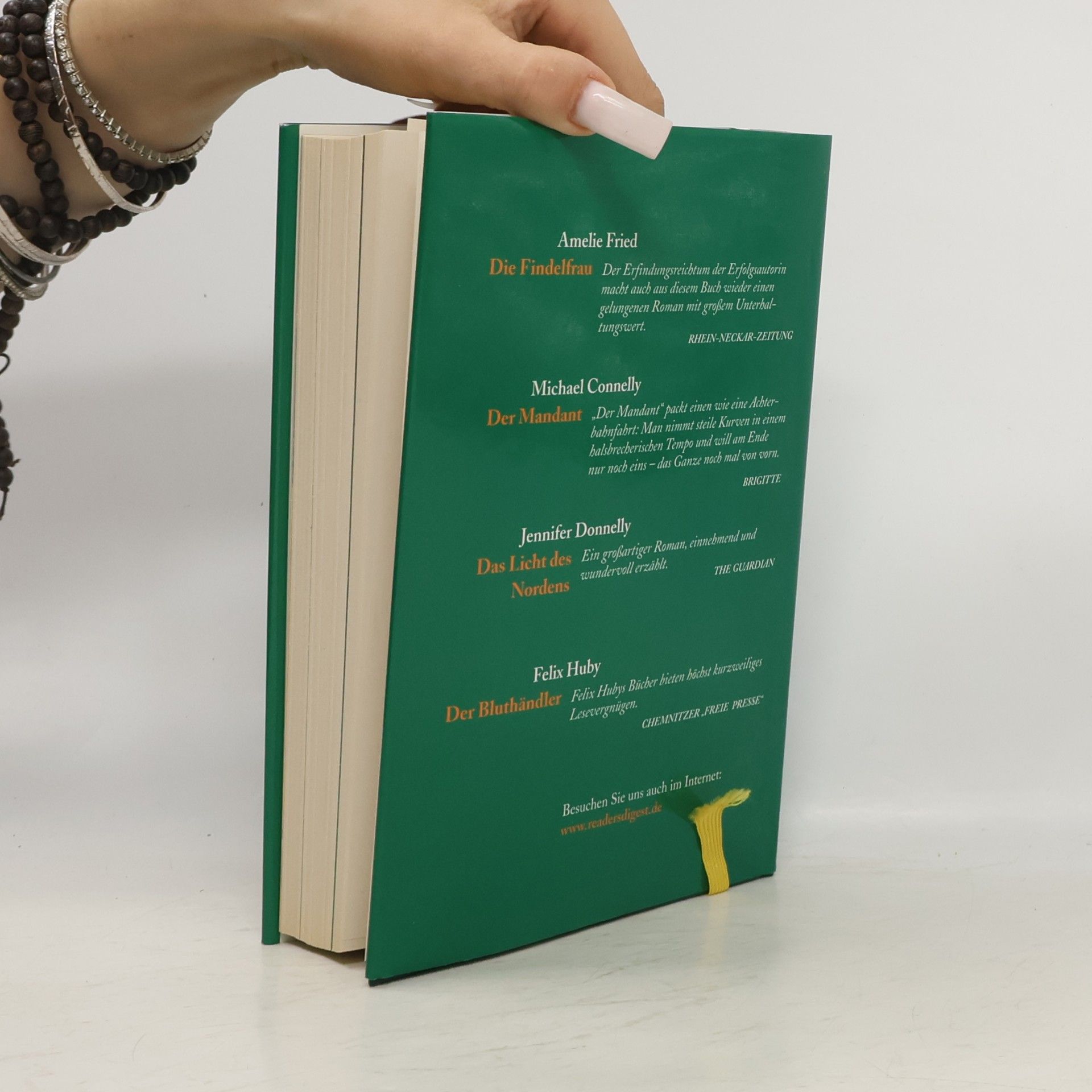 Michael Connelly Reader's Digest Auswahlbücher: Die Findelfrau. Der Mandant. Das Licht des Nordens. Der Bluthändler.