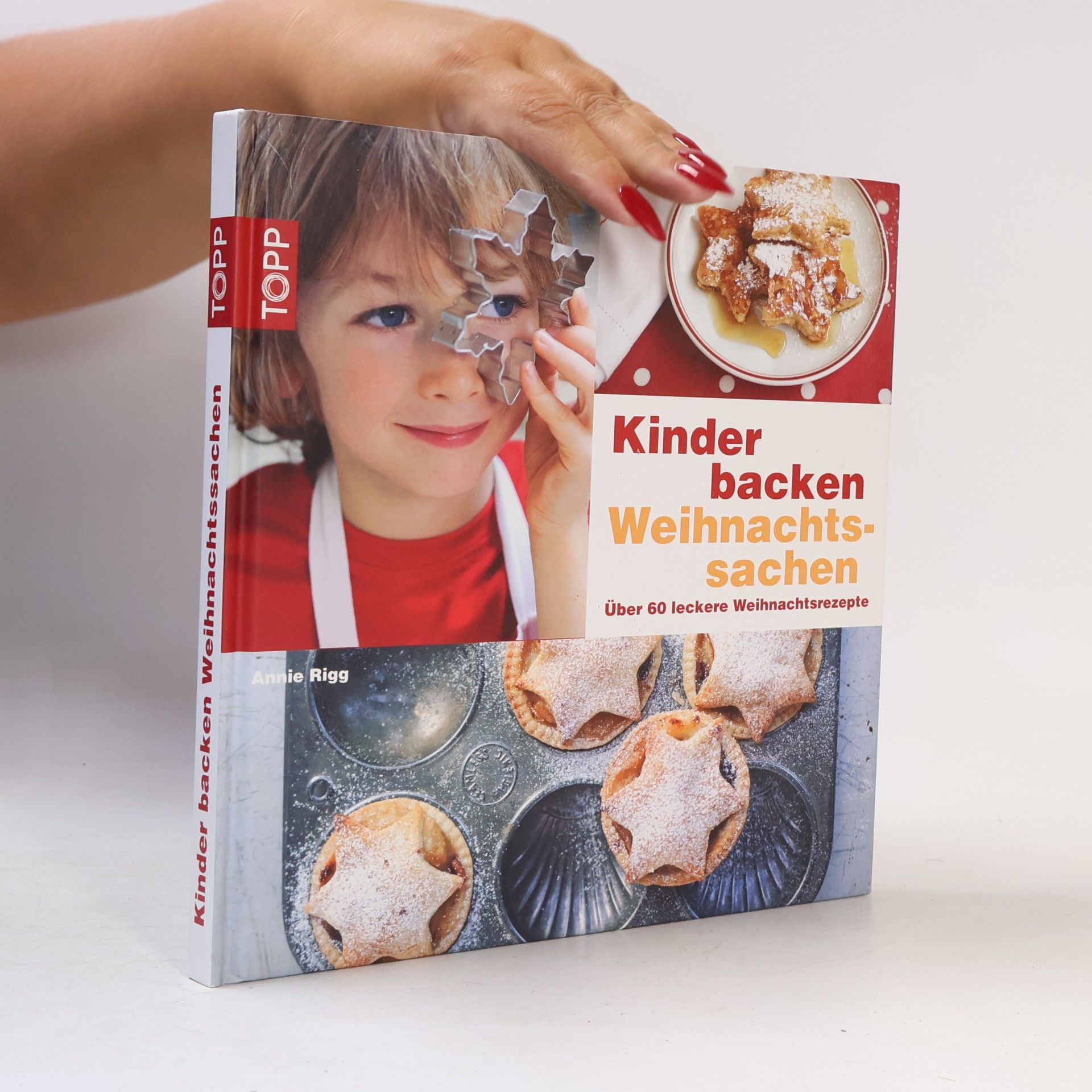 Annie Rigg Kinder backen Weihnachtssachen