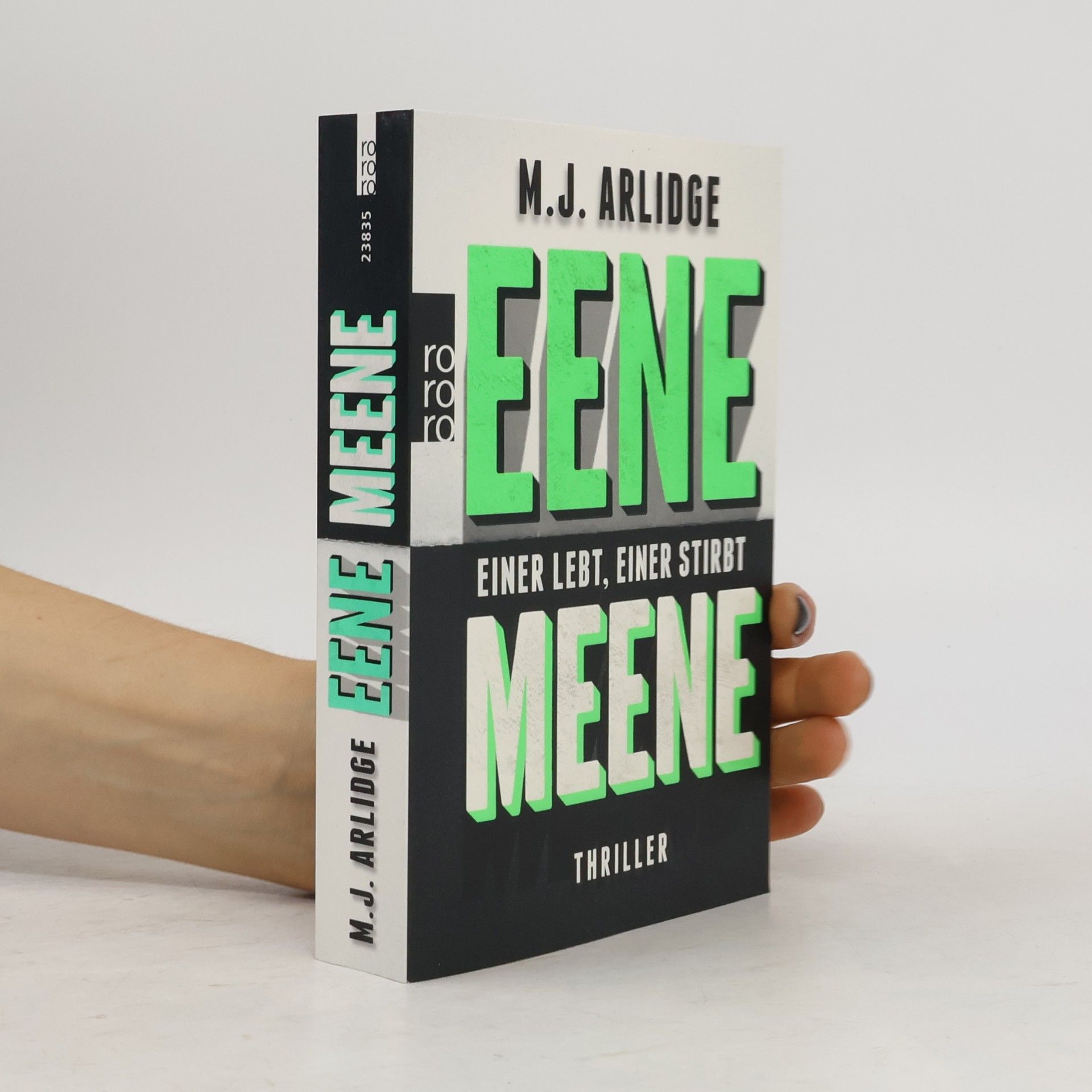 M. J. Arlidge Eene Meene