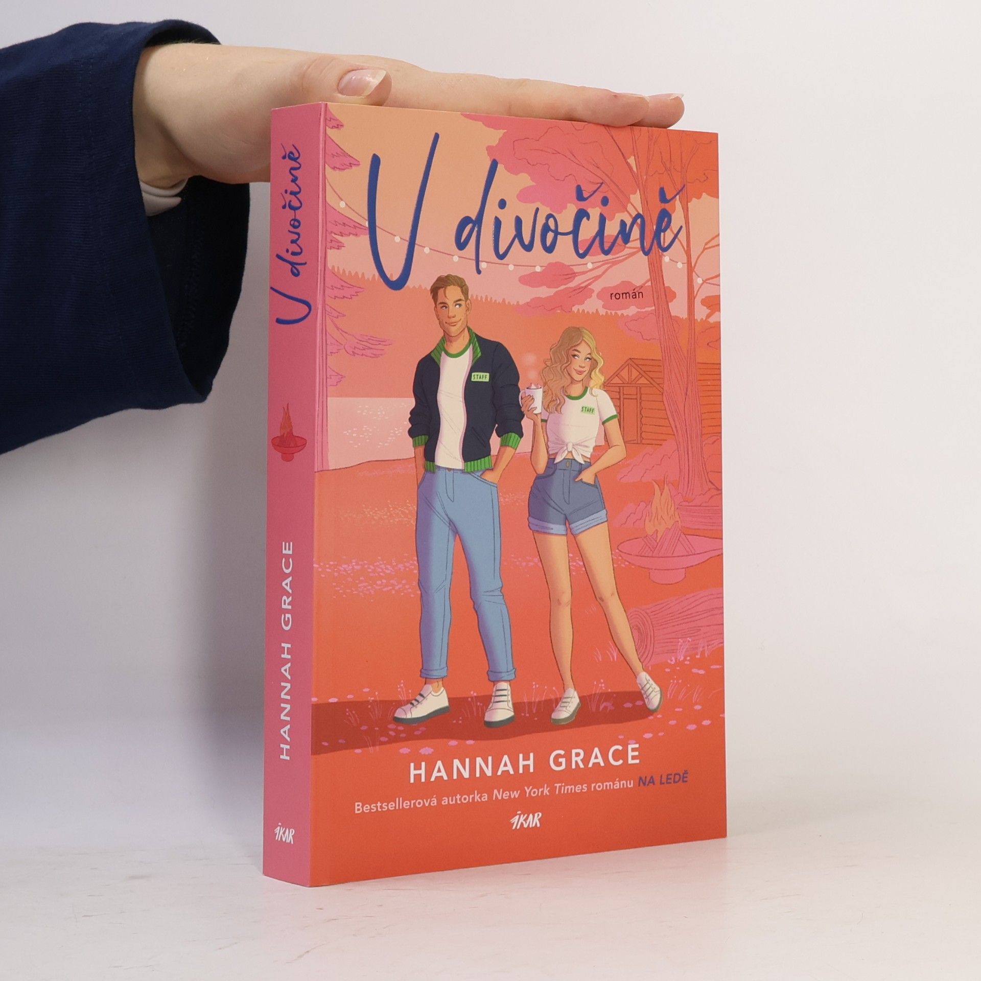 Hannah Grace V divočině