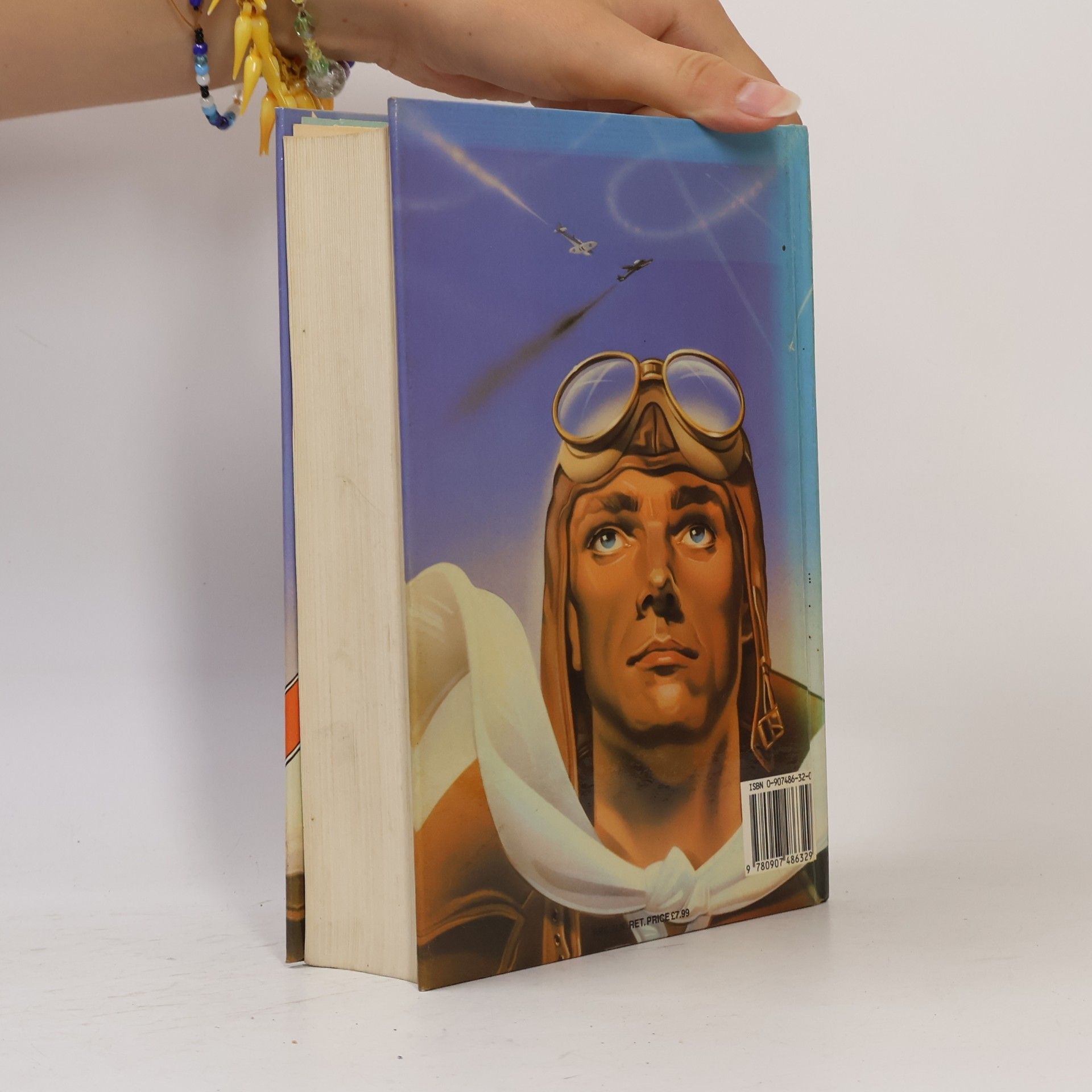 William Earl Johns The bumper biggles book. Five adventures of the intrepid aviator
