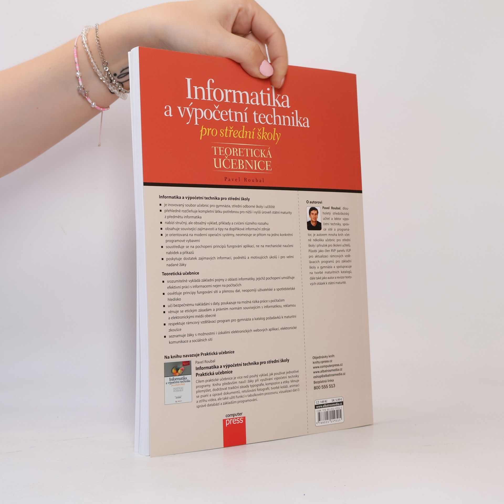 Pavel Roubal Informatika a výpočetní technika pro střední školy. Teoretická učebnice