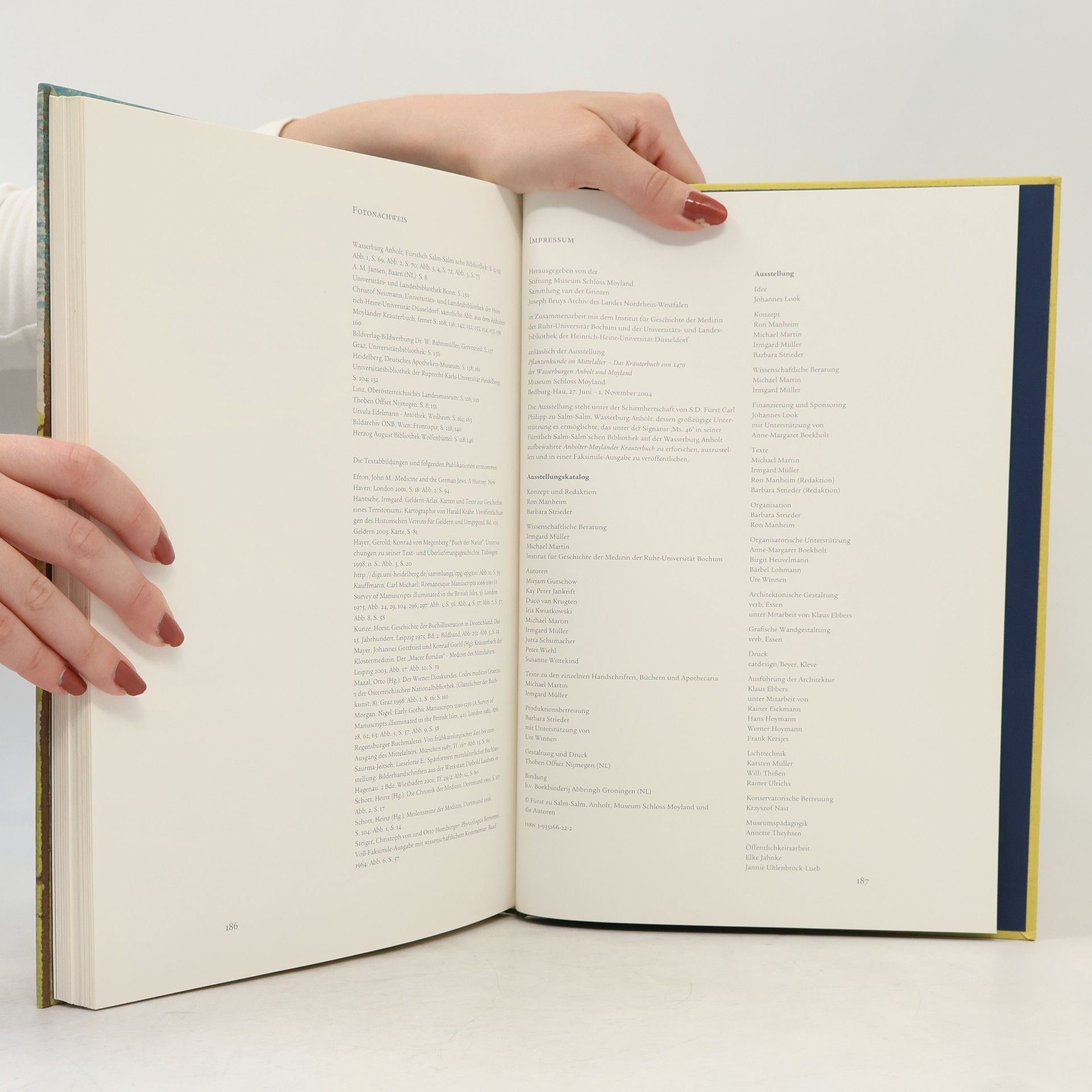 Autorenkollektiv Pflanzenkunde im Mittelalter
