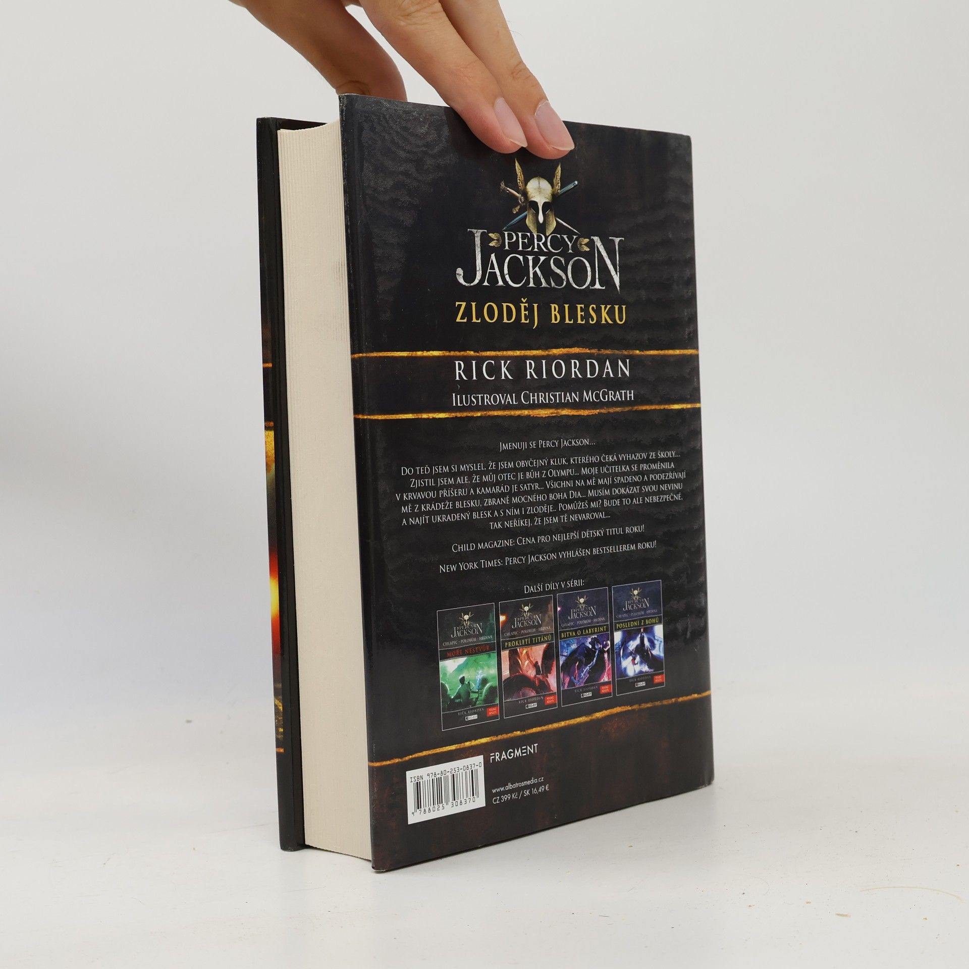 Rick Riordan Percy Jackson. Zloděj blesku