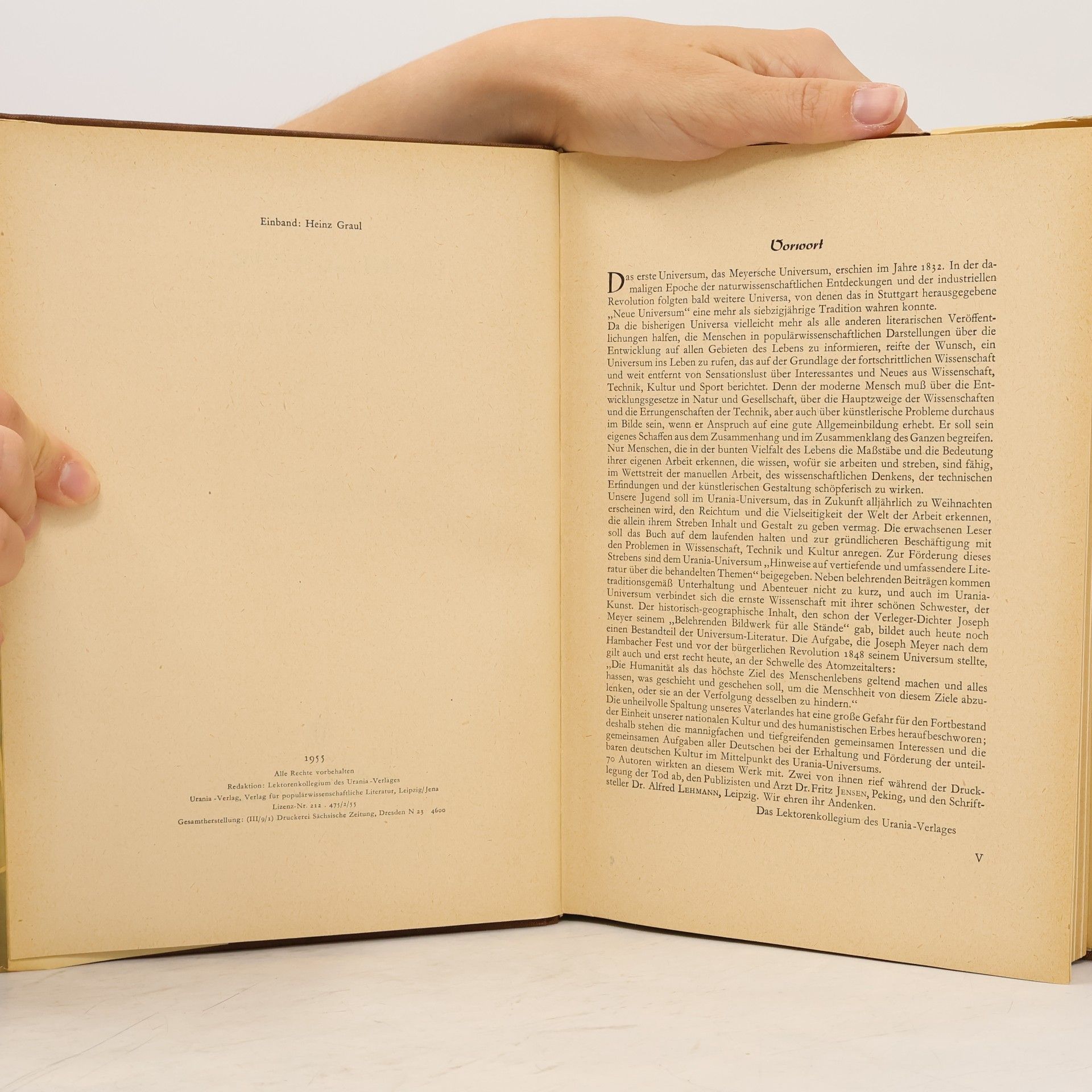 Autorenkollektiv Urania Universum