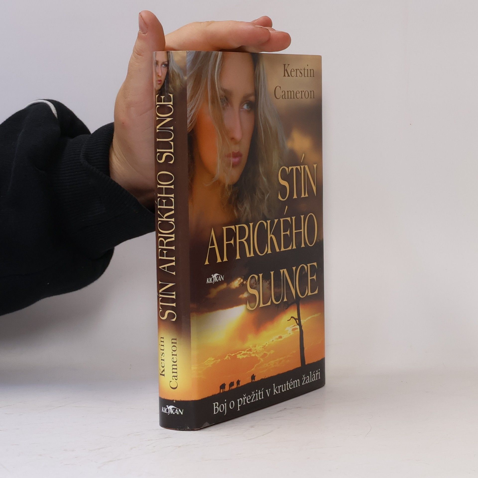 Kerstin Cameron Stín afrického slunce