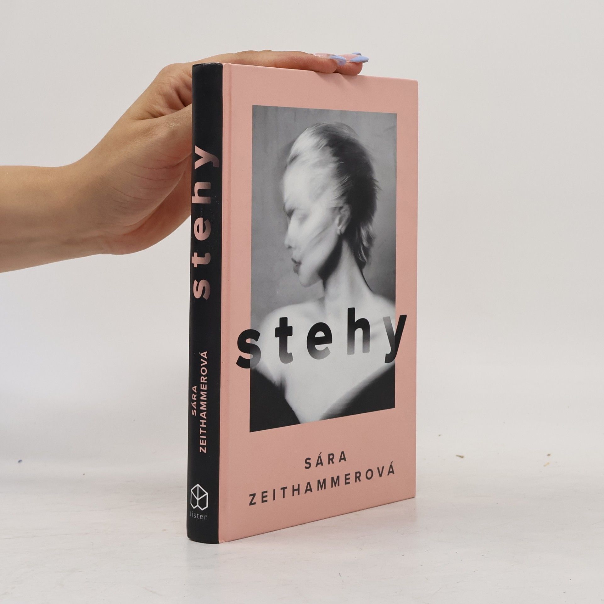 Sára Zeithammerová Stehy