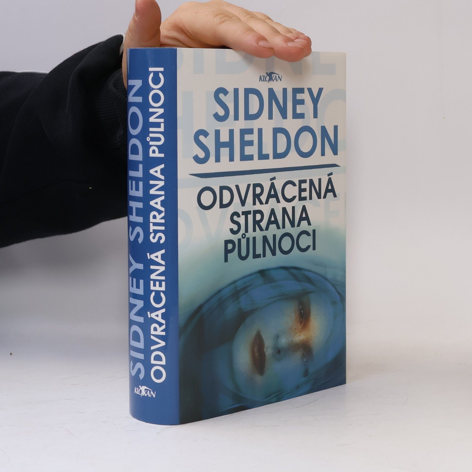 Sidney Sheldon Odvrácená strana půlnoci
