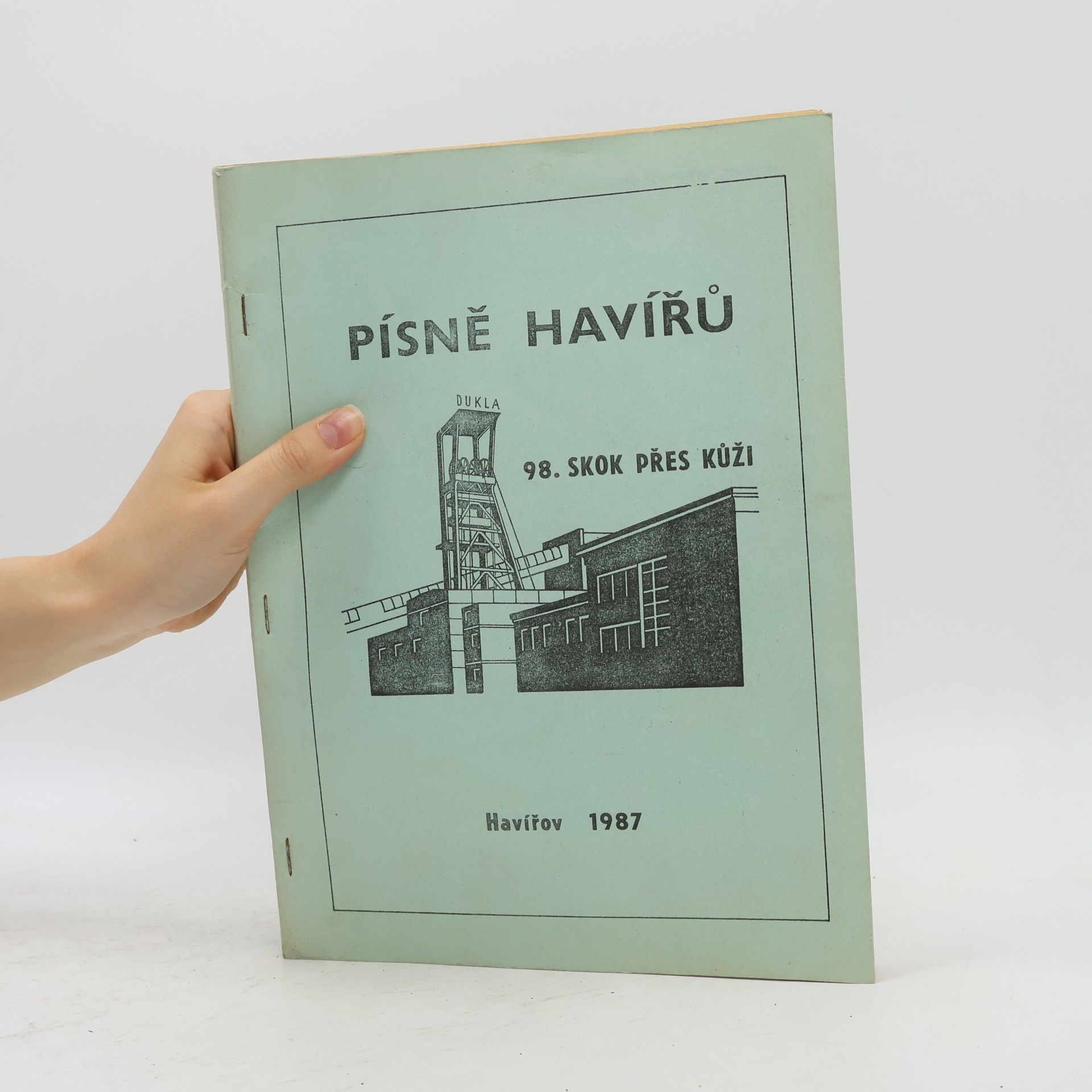 Autorenkollektiv Písně havířů (98. skok přes kůži)