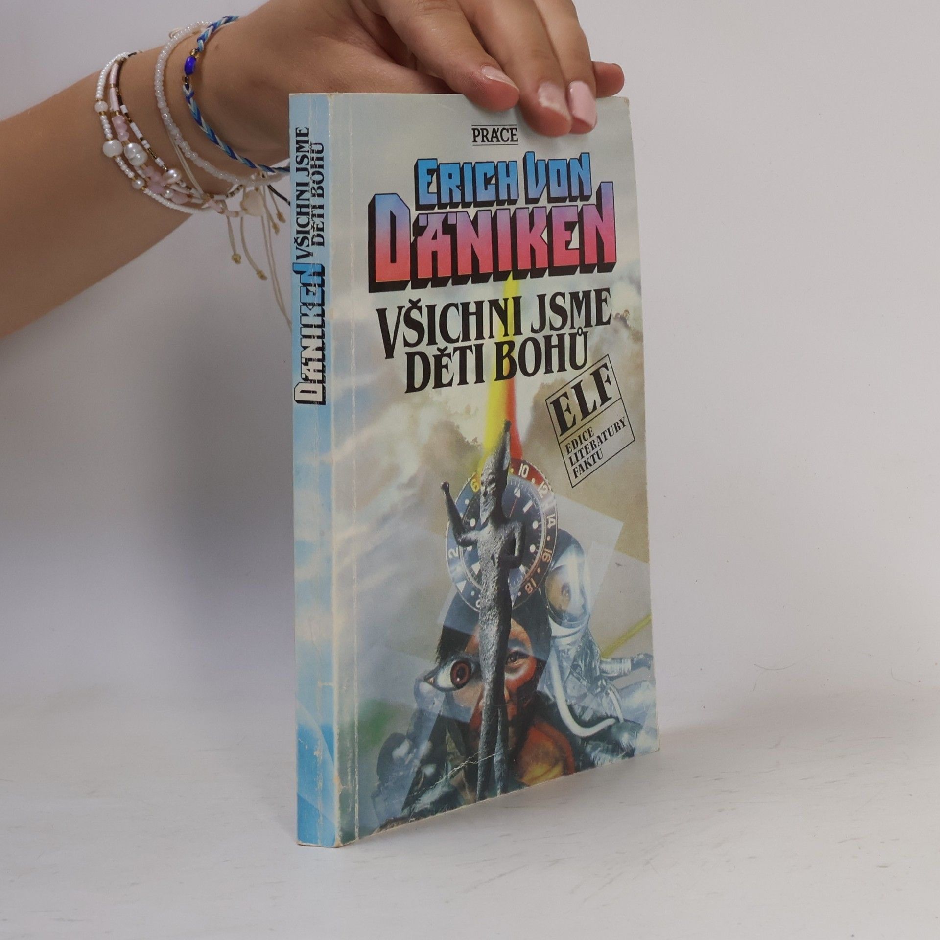 Erich von Däniken Všichni jsme děti bohů