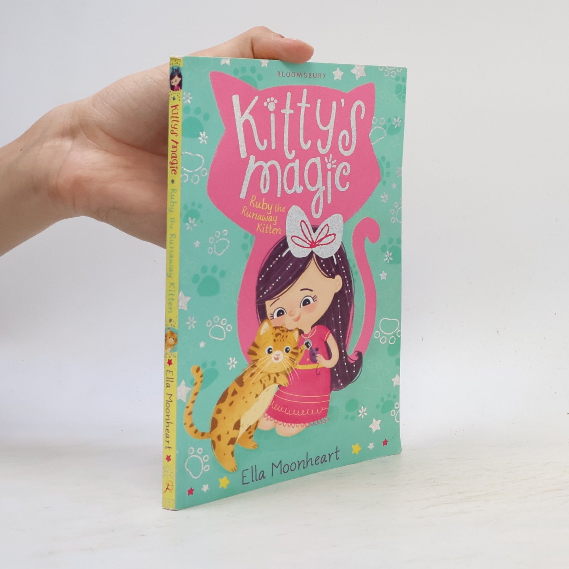 Ella Moonheart Kitty's Magic 3