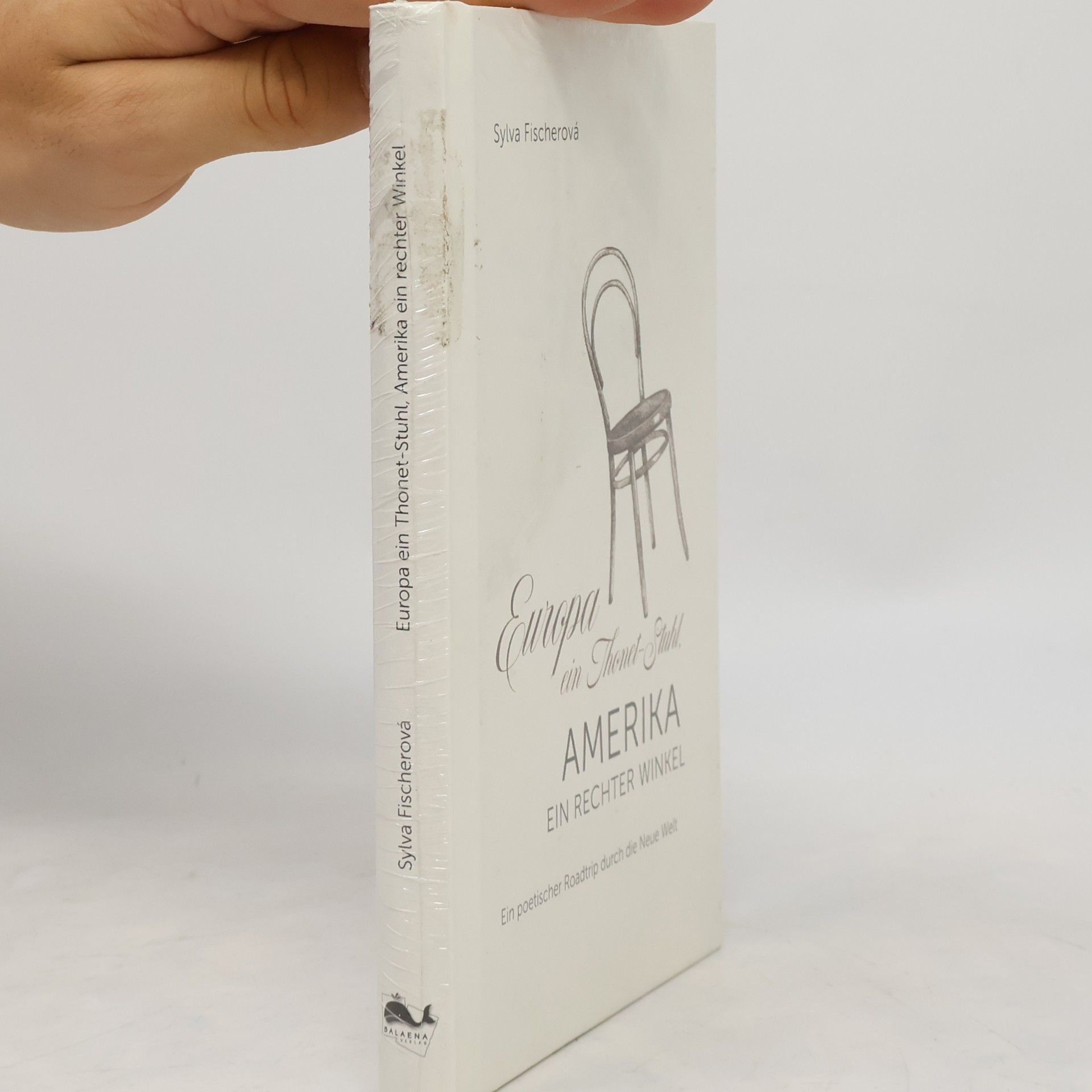 Sylva Fischerová Europa ein Thonet-Stuhl, Amerika ein rechter Winkel