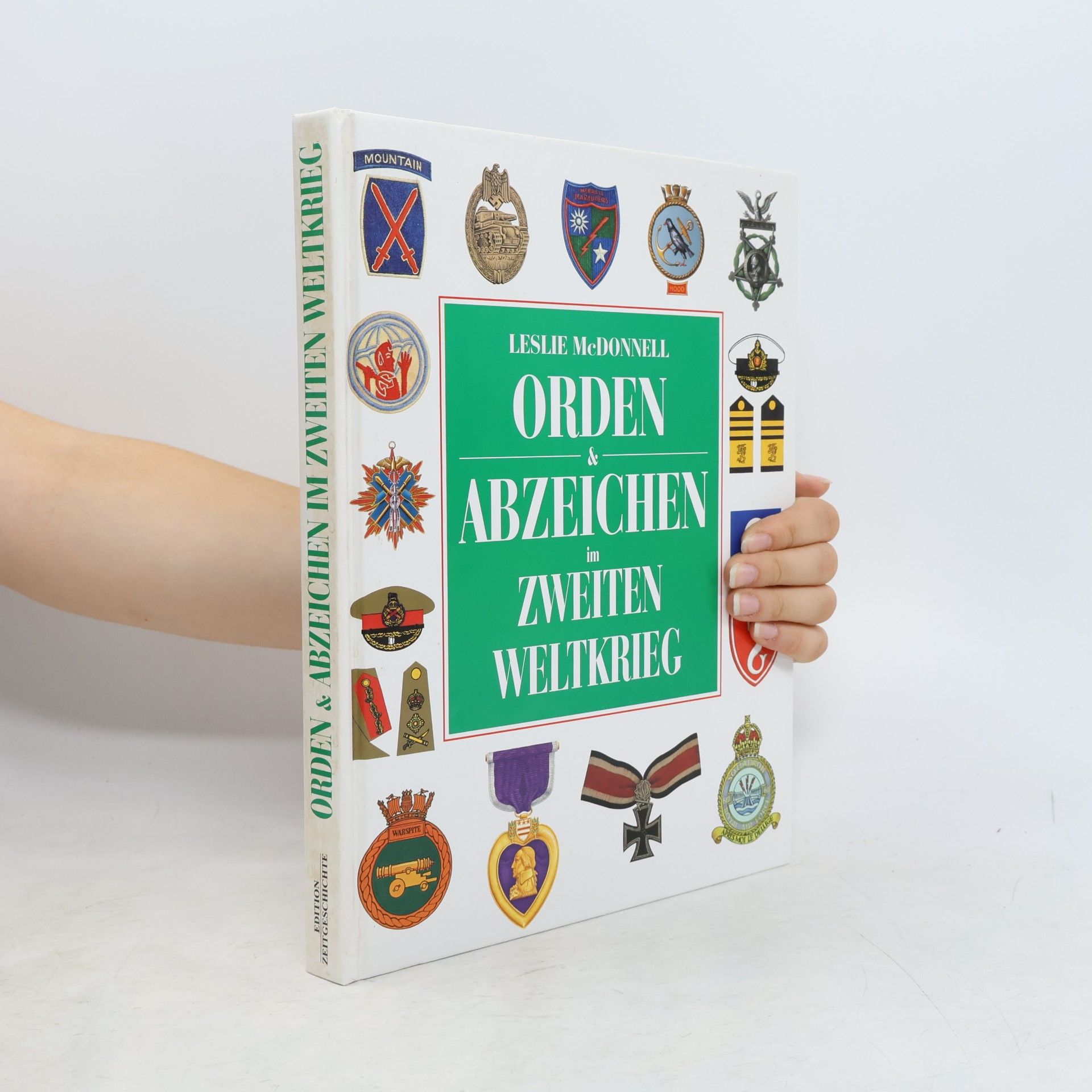 Leslie MacDonnell Orden & Abzeichen im Zweiten Weltkrieg