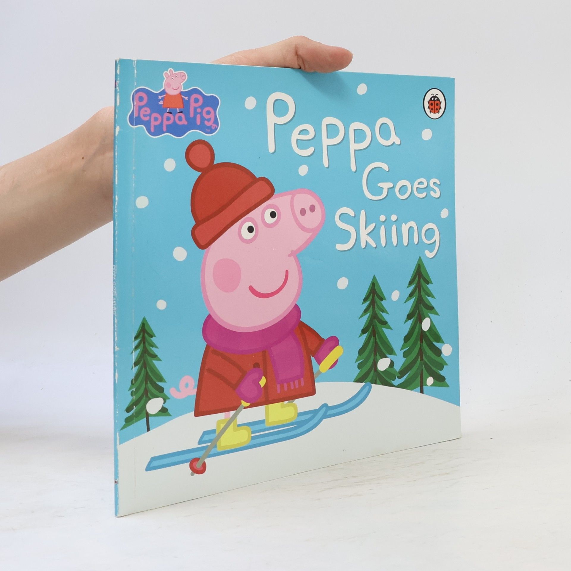 Peppa Pig: Peppa Goes Skiing