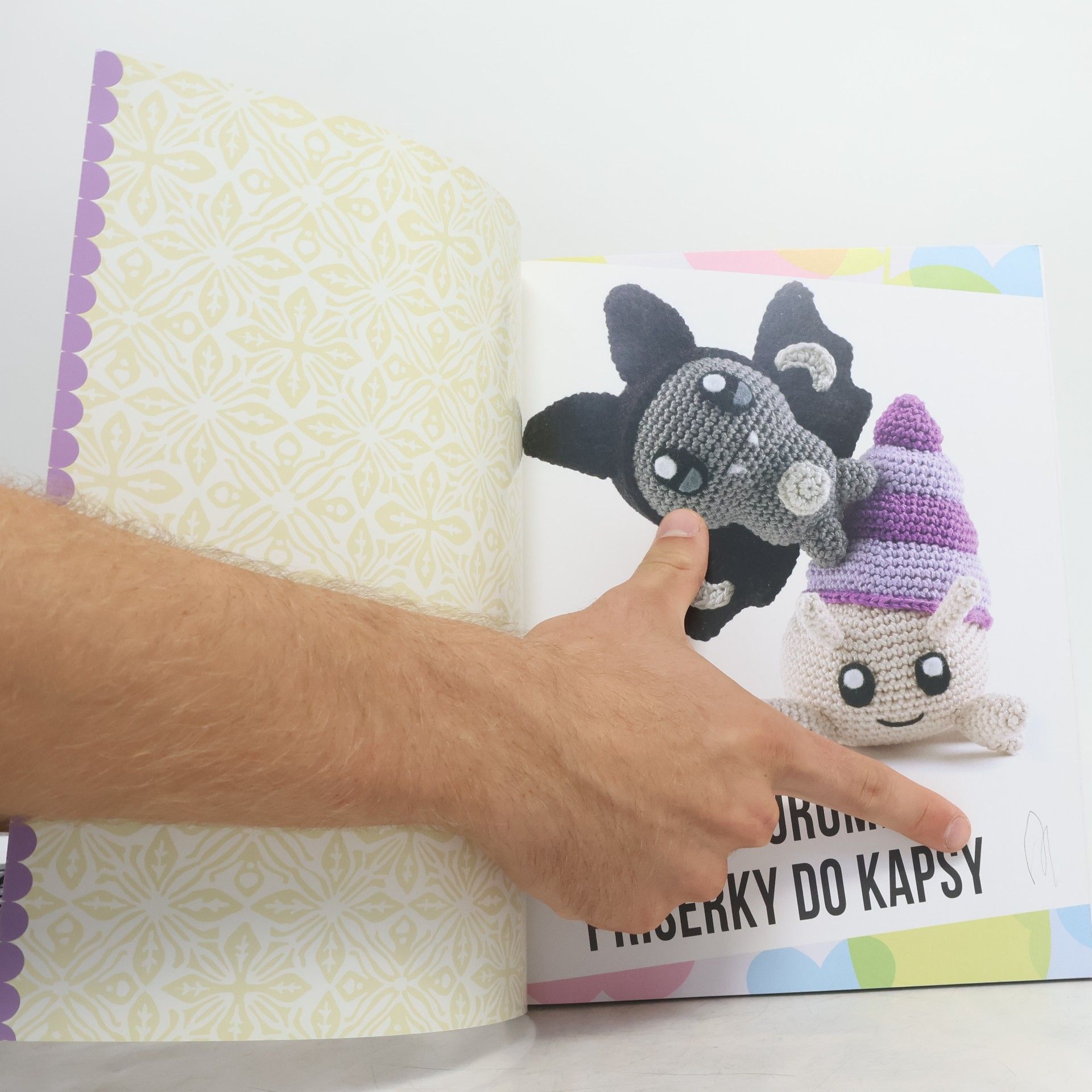 Sabrina Somers Amigurumi: Příšerky do kapsy