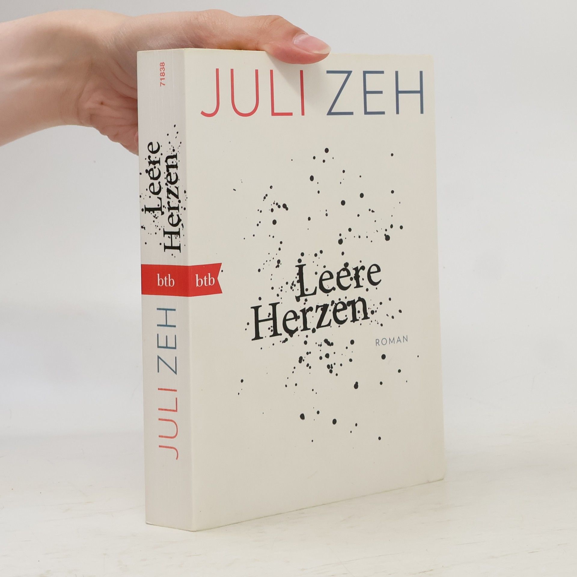 Juli Zeh Leere Herzen