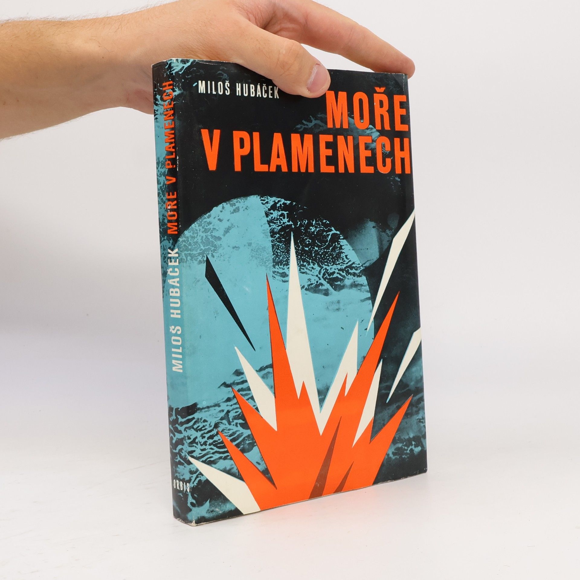 Miloš Hubáček Moře v plamenech