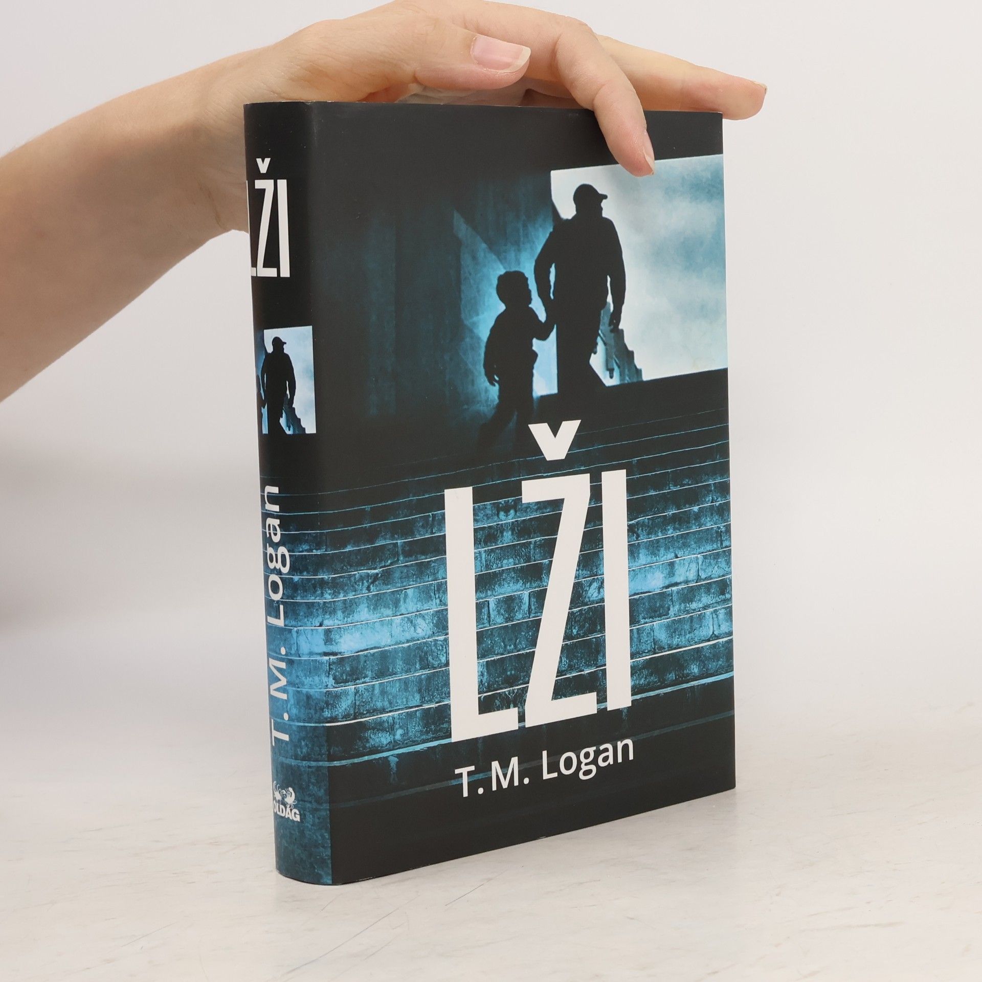 TM Logan Lži