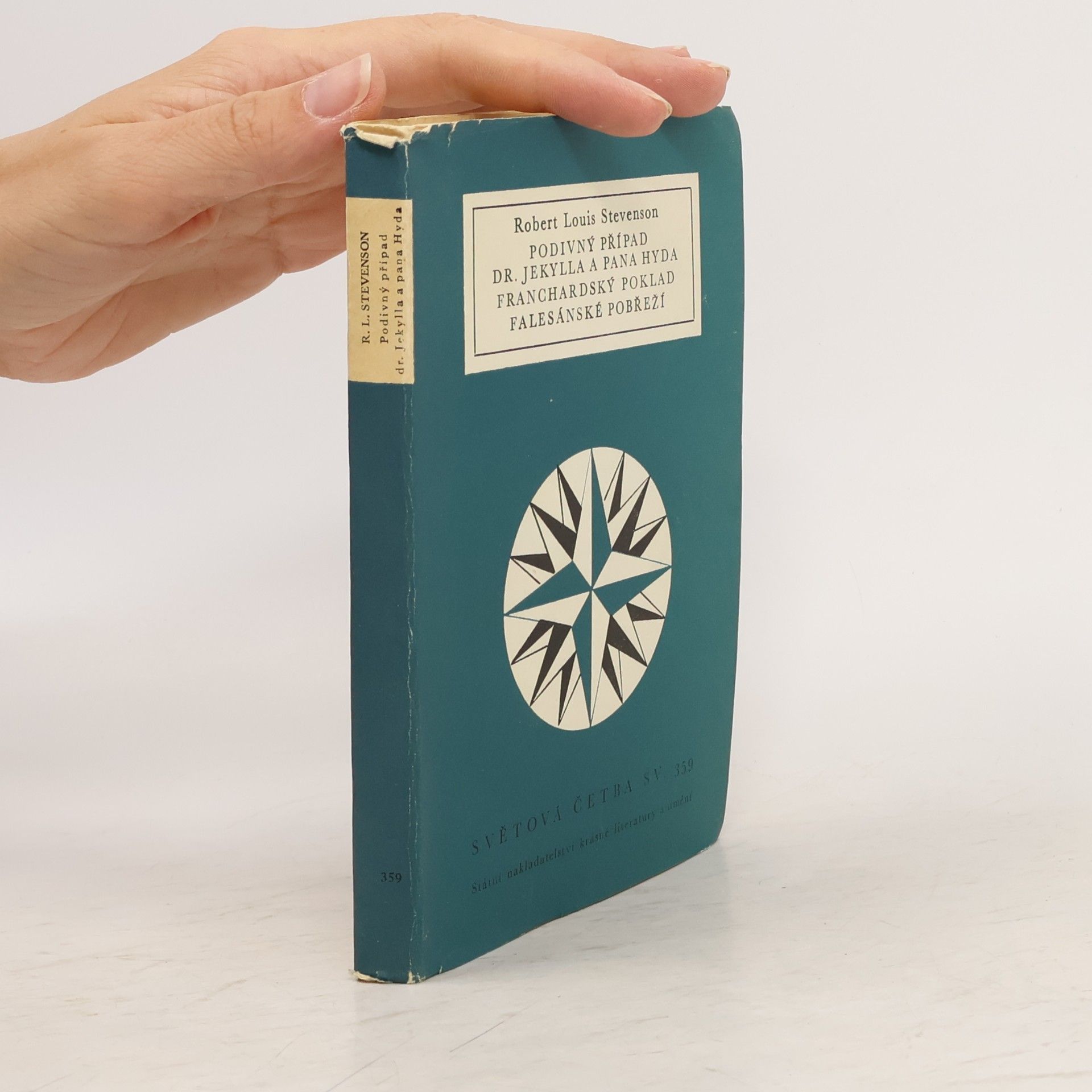 Robert Louis Stevenson Podivný případ dr. Jekylla a pana Hyda. Franchardský poklad. Falesánské pobřeží