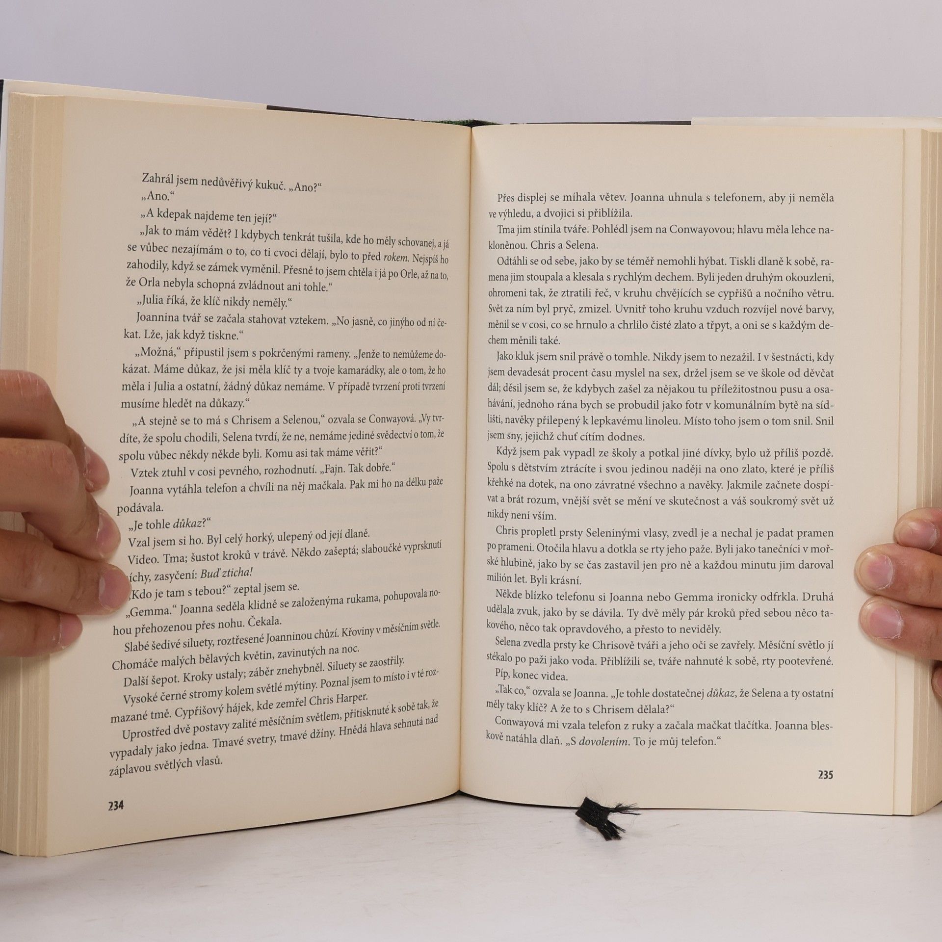 Tana French Místo pro tajnosti